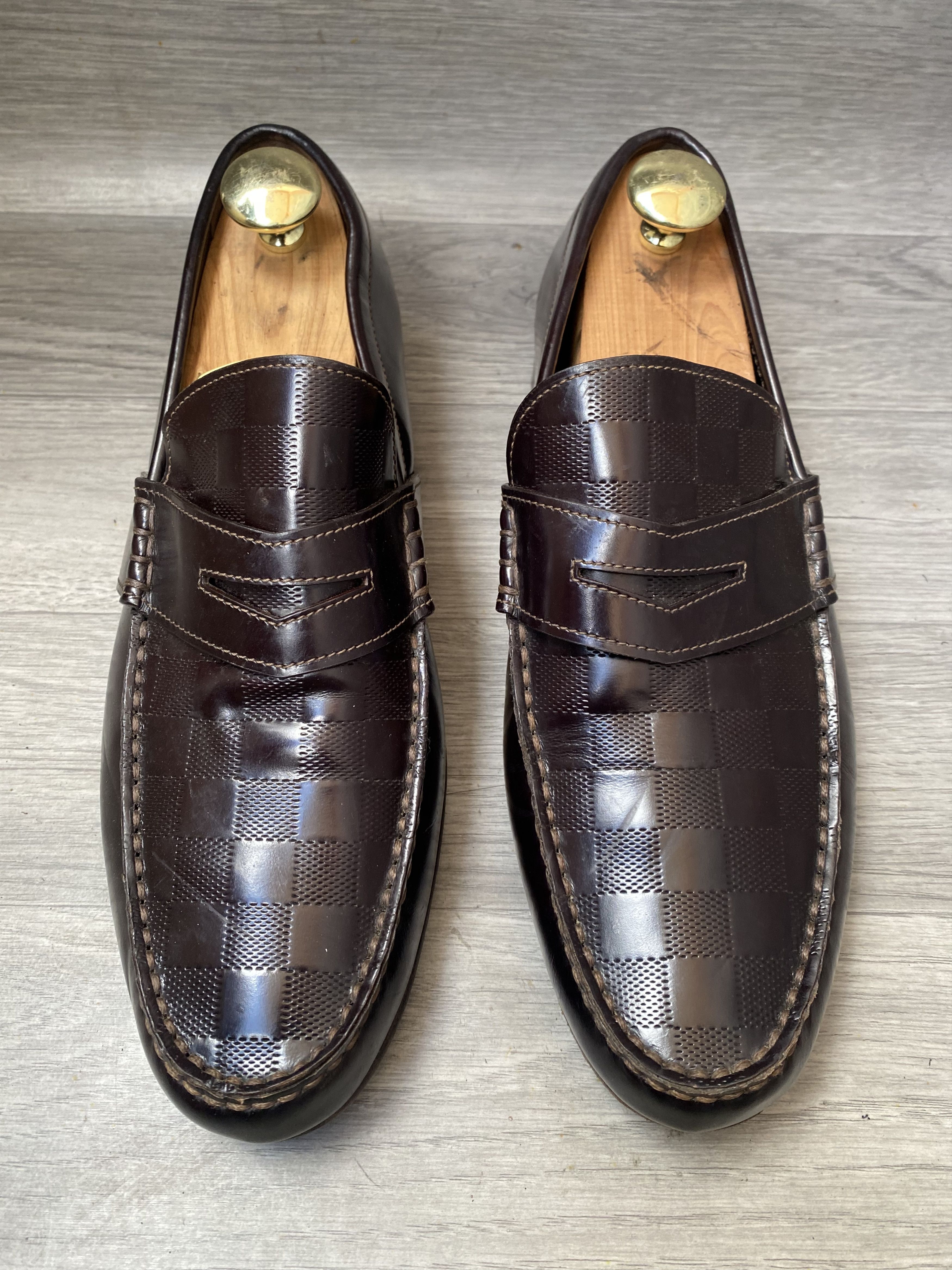 Louis Vuitton Louis Vuitton damier burgundy slip on penny loafer Size US 9.5 / EU 42-43 - 1 Thumbnail