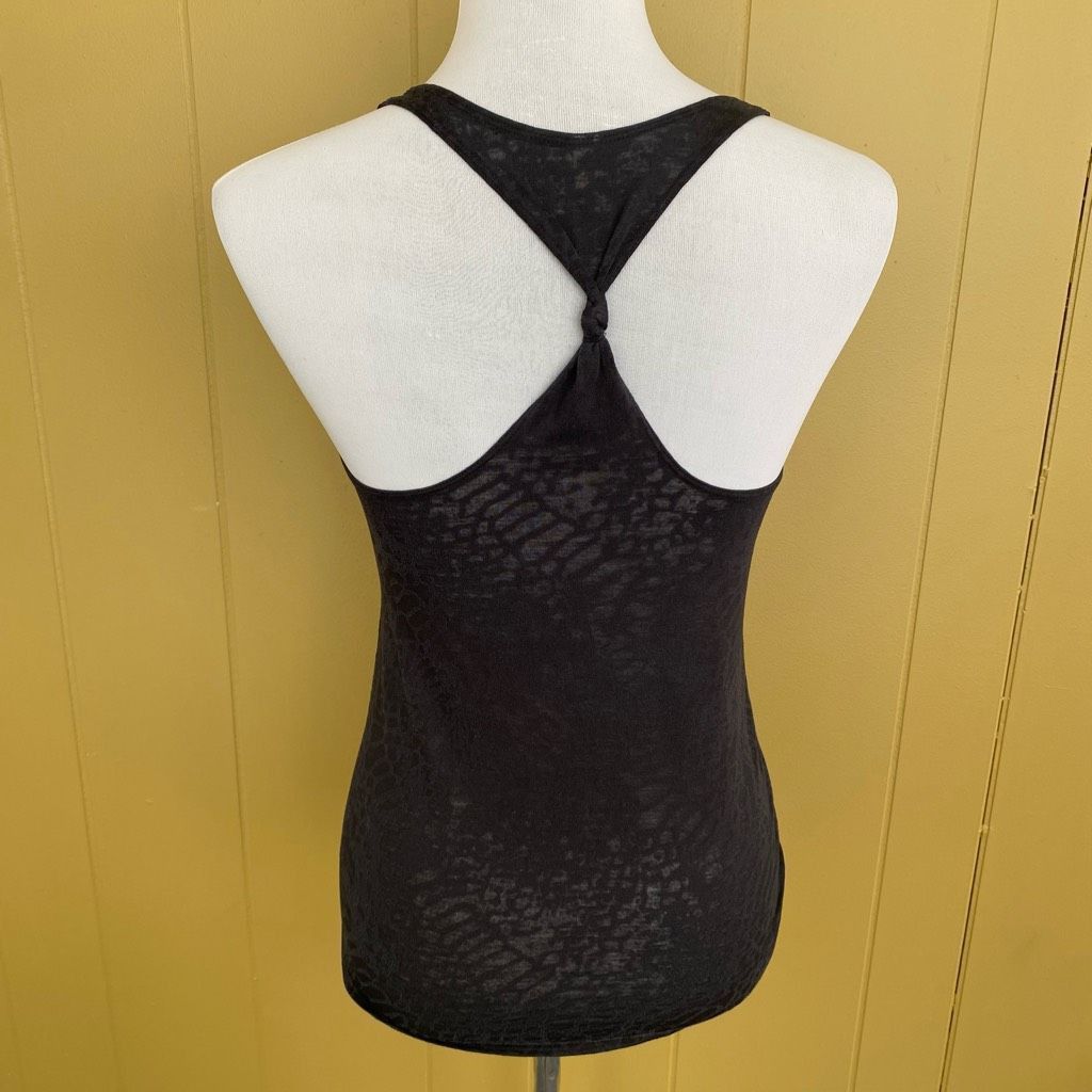 Under Armour Under Armour women S racerback semi sheer activewear tank to Size S / US 4 / IT 40 - 8 Thumbnail