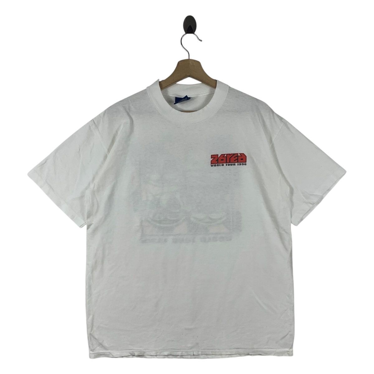 Band Tees × Vintage Vintage 26 RED 1996 world tour kiss backhit tee Size US M / EU 48-50 / 2 - 2 Thumbnail