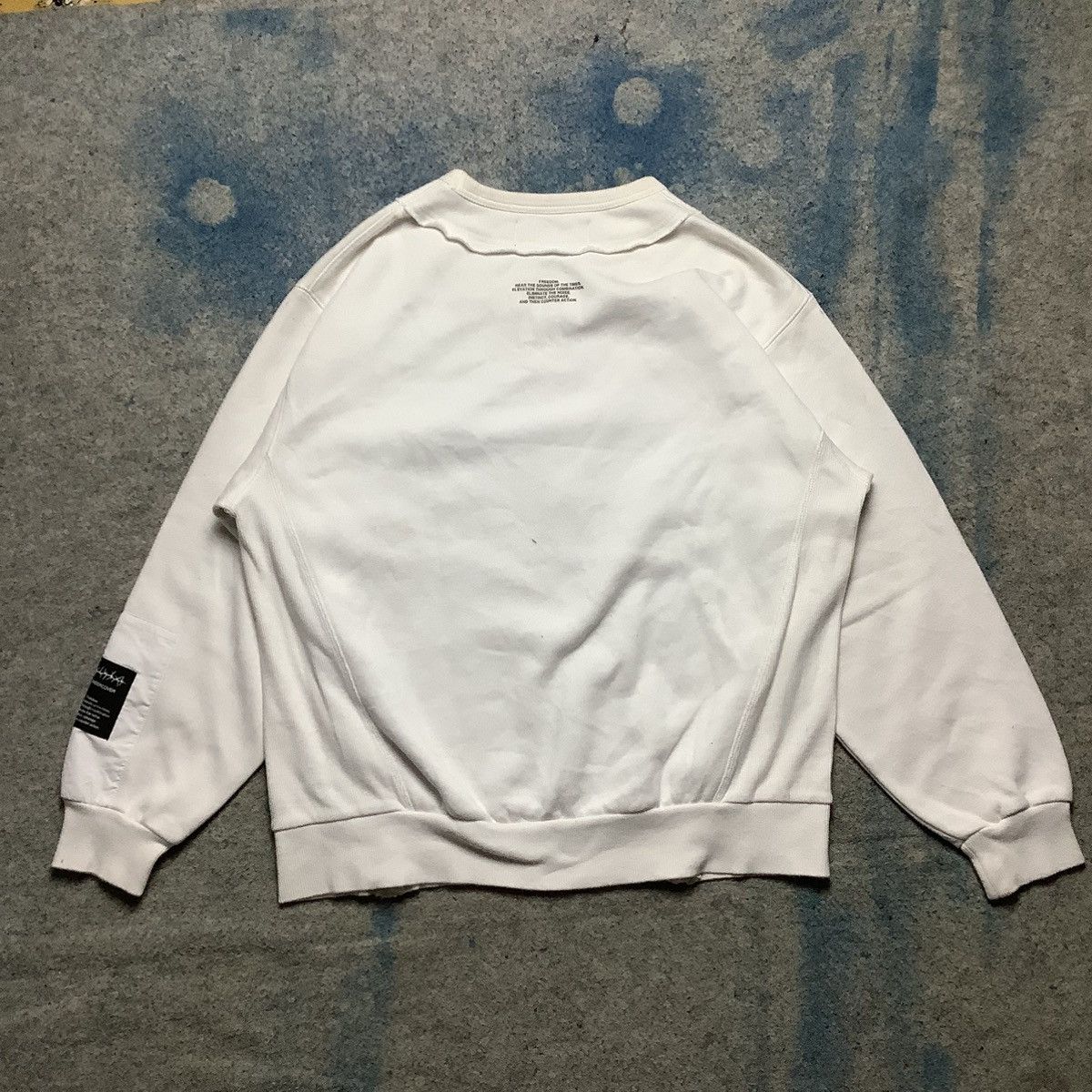 GU × Jun Takahashi × Undercover Jun Takahashi x Undercover Gu Crewneck Sweatshirt Size US L / EU 52-54 / 3 - 11 Thumbnail