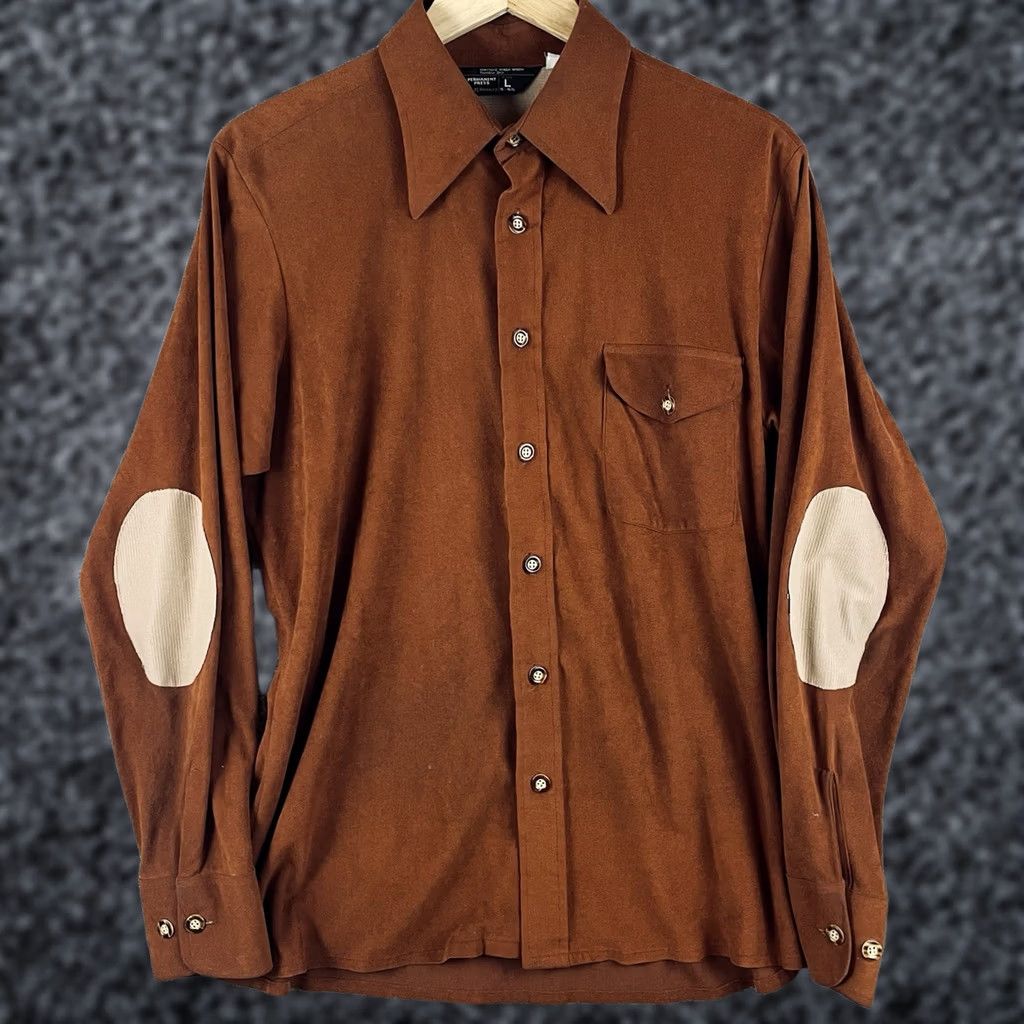 JCPenney VINTAGE Penneys Shirt Men L Faux Suede Dagger USA Disco Rockabilly T464 Size US L / EU 52-54 / 3 - 1 Thumbnail
