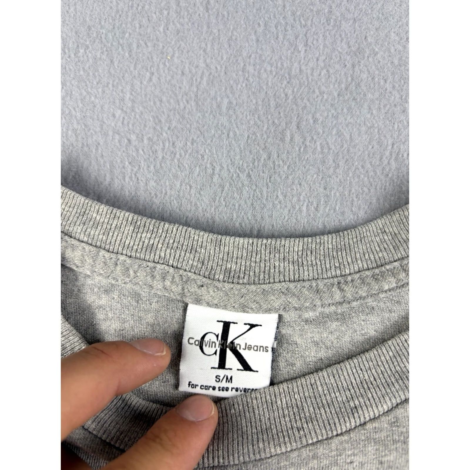Calvin Klein VINTAGE Calvin Klein Jeans T Shirt S Gray USA Logo 90s Mens Short Sleeve Crew Neck Graphic Print Size US S / EU 44-46 / 1 - 4 Thumbnail