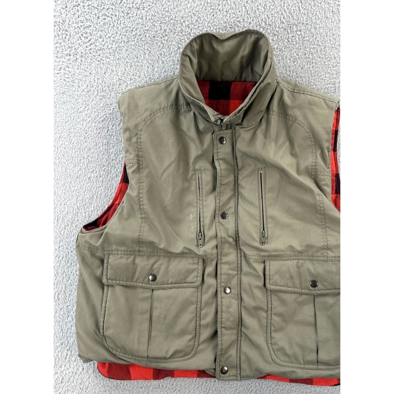 Vintage VINTAGE Reversible Vest Men’s Size Large Khaki Brown & Red Flannel Lined EUC Vest Men L Red Flannel Reversible Puffer Jacket Style Casual Brown Size US L / EU 52-54 / 3 - 3 Thumbnail