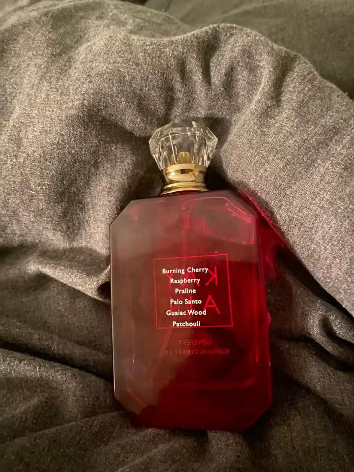Other NEW Kayali Eden Juicy Apple 01 (100ML) Size ONE SIZE - 3 Thumbnail