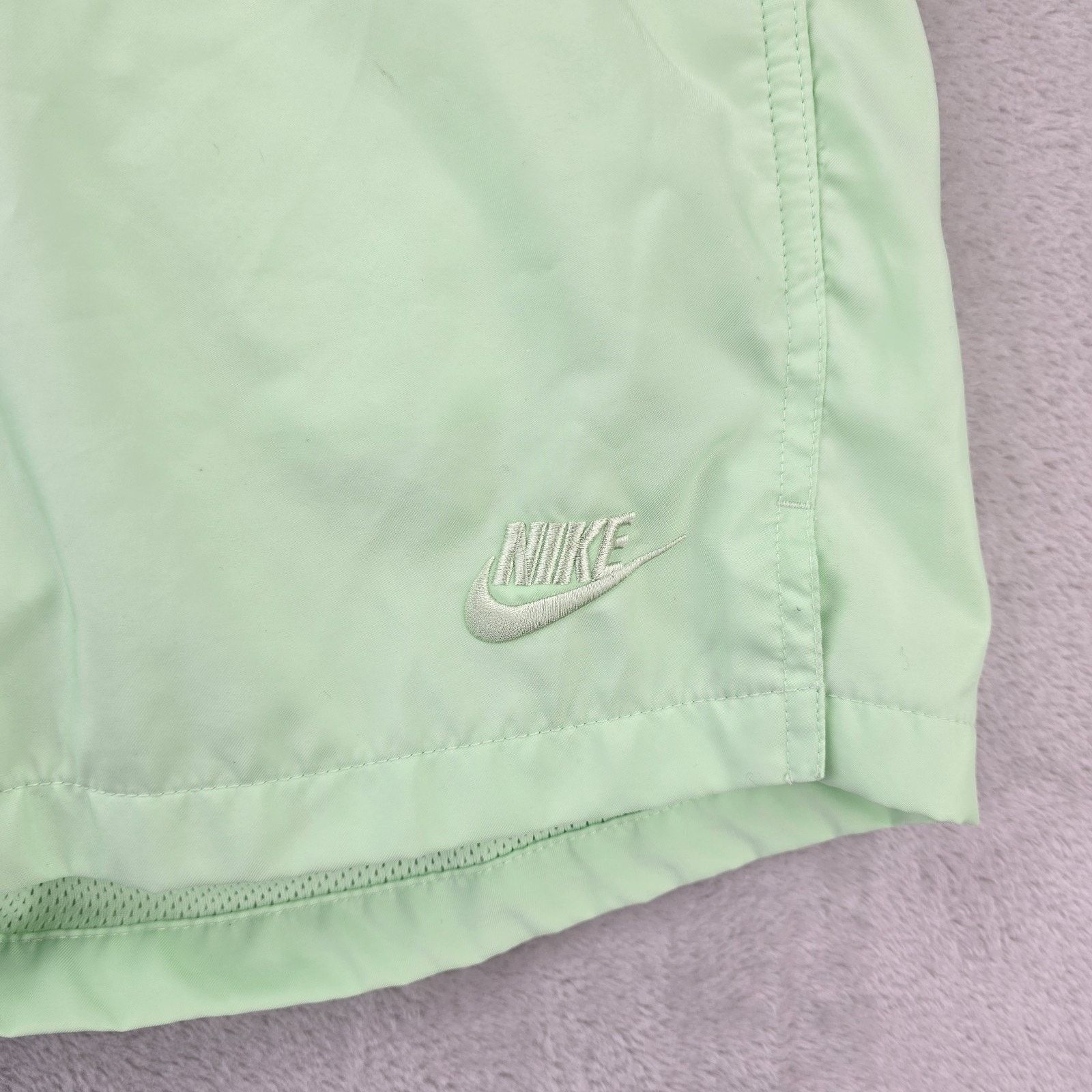 Nike Nike Club Woven Flow Shorts Mens M Green Performance Size US 30 / EU 46 - 2 Thumbnail