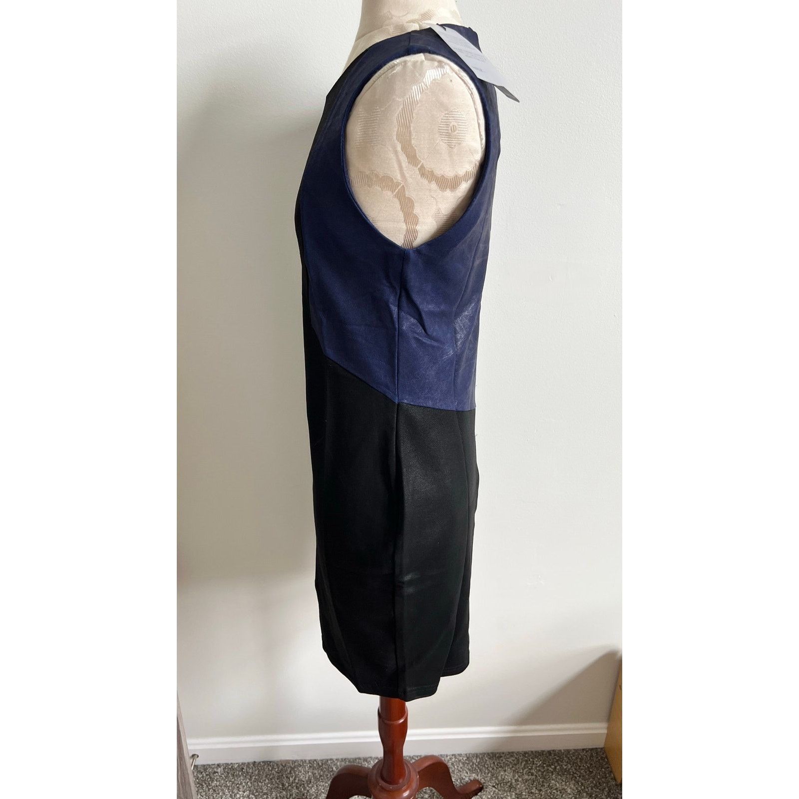 Krisa Krisa Sleeveless Colorblock Knee Length Dress NWT Medium Size M / US 6-8 / IT 42-44 - 3 Thumbnail