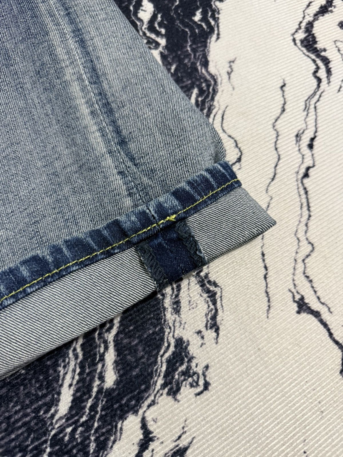 Dolce & Gabbana Vintage Dolce & Gabbana acid wash jeans loose fit Size US 32 / EU 48 - 5 Thumbnail
