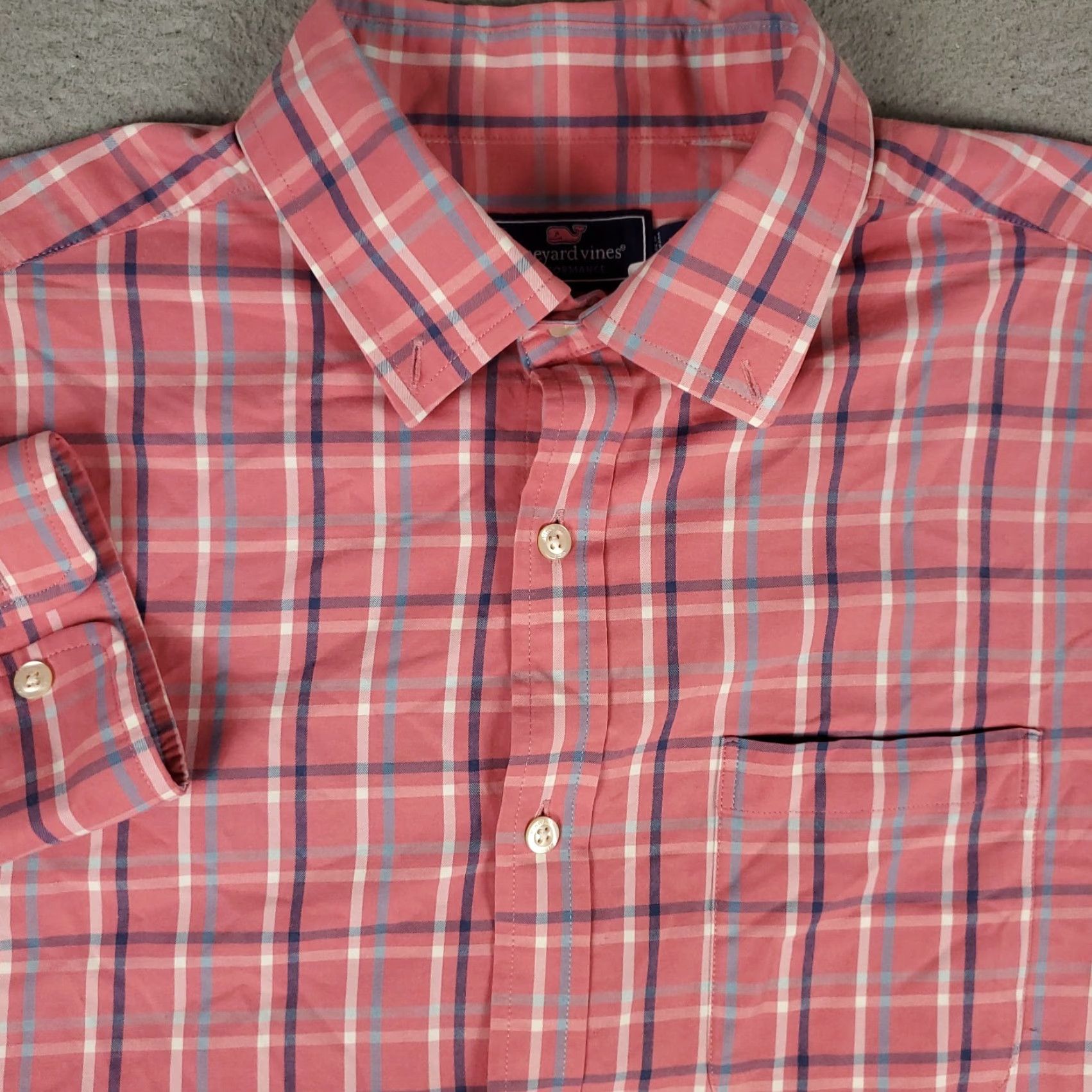 Vineyard Vines Vineyard Vines Shirt Mens Size Medium Pink Plaid Casual Button Up Long Sleeve Size US M / EU 48-50 / 2 - 2 Thumbnail