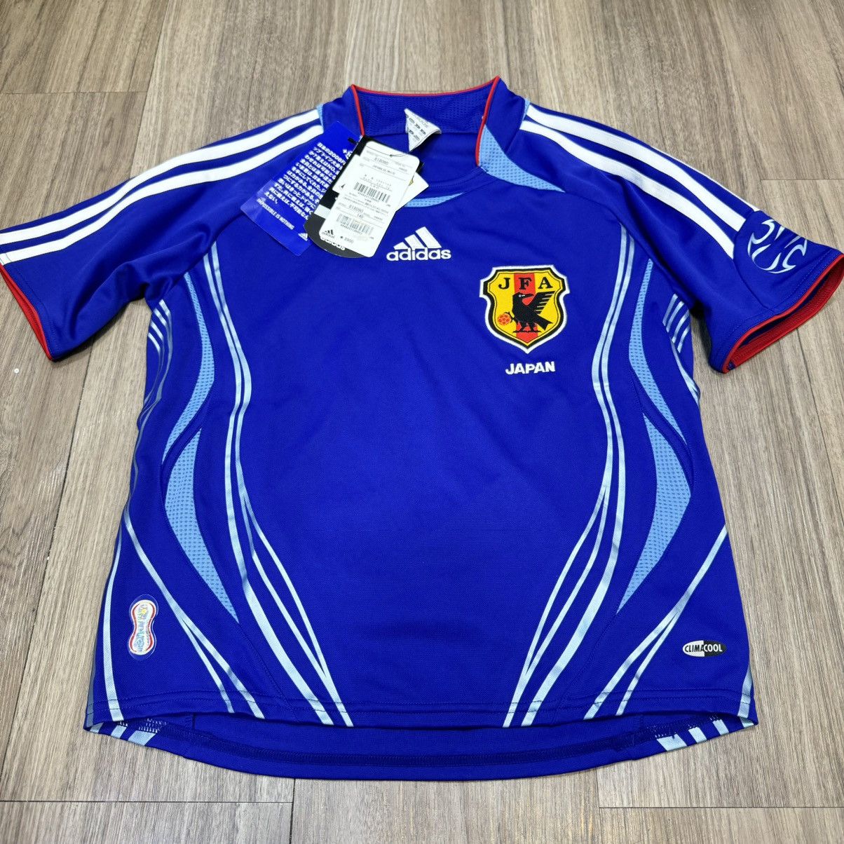 Adidas (Kids size) Japan World Cup 2006 home shirt (Bnwt) Size XXS / US 00 / IT 34 - 1 Thumbnail