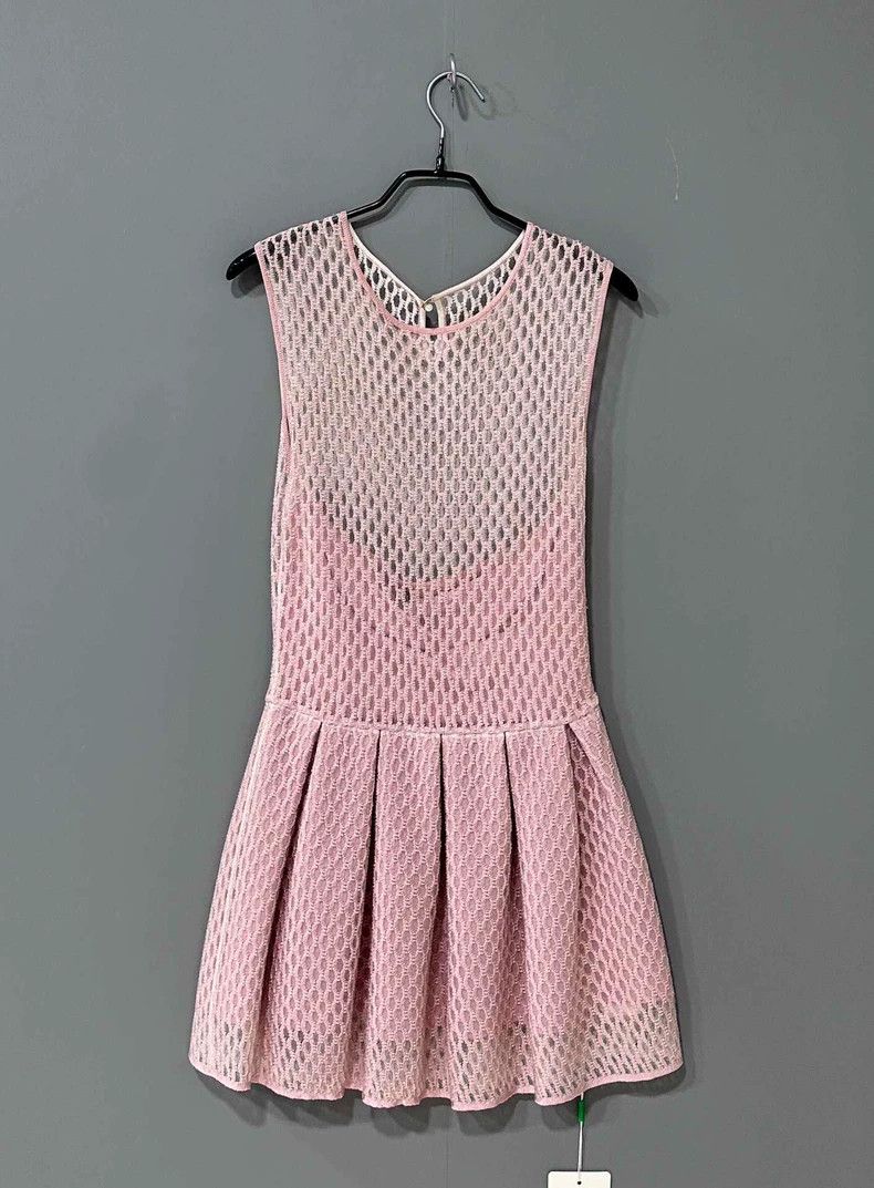 Dior Dior Pink mesh hollow dress 2503-Nextarrow Size XS / US 0-2 / IT 36-38 - 1 Thumbnail