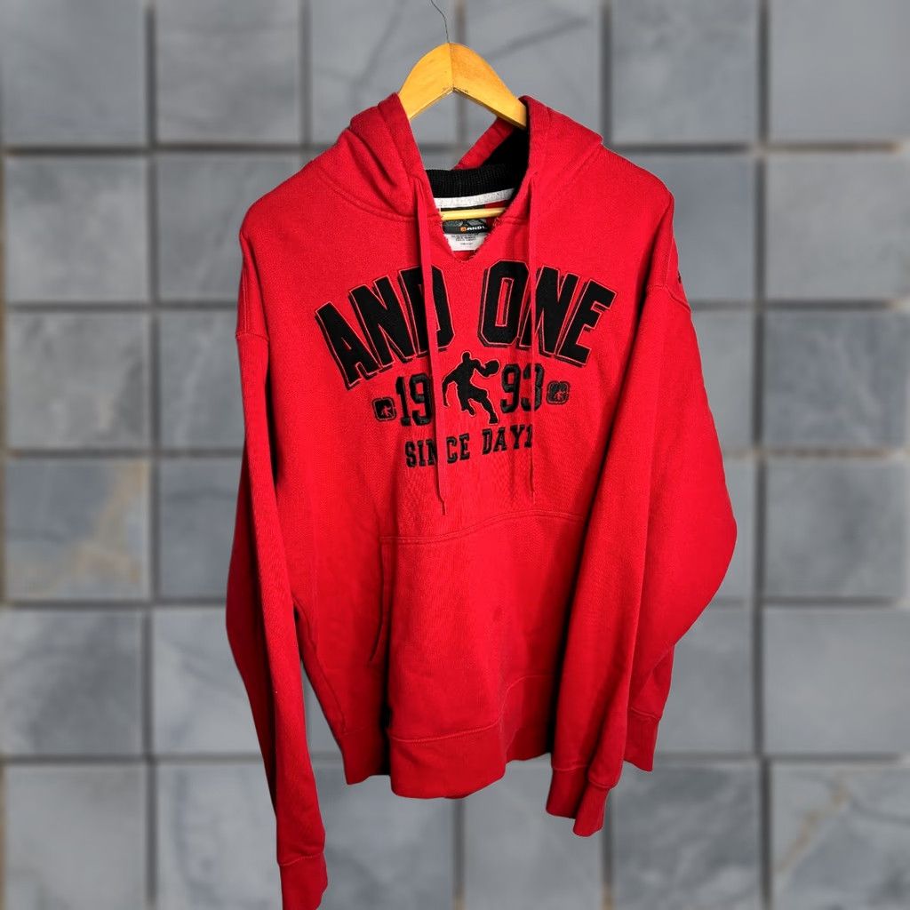 Vintage VINTAGE AND1 Pullover Hoodie Mens XL Red Y2K Grunge Punk Skull Gothic 1659 Size US XL / EU 56 / 4 - 1 Thumbnail