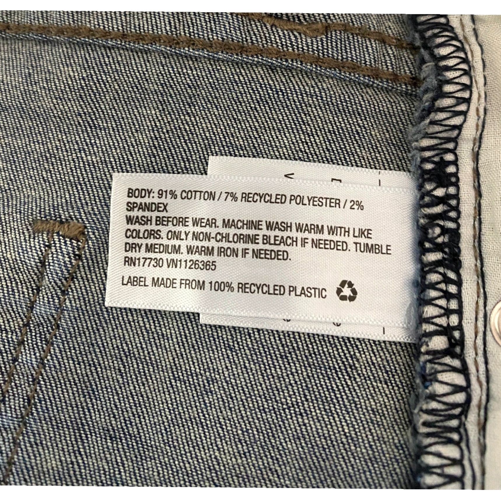 Vintage Universal Thread Denim Shorts 32 High Rise Midi Distressed Cut-Off Women's Jeans Shorts Blue Cotton Spandex Polyester Casual Summer Vintage No Size 24" / US 00 / IT 34 - 5 Thumbnail