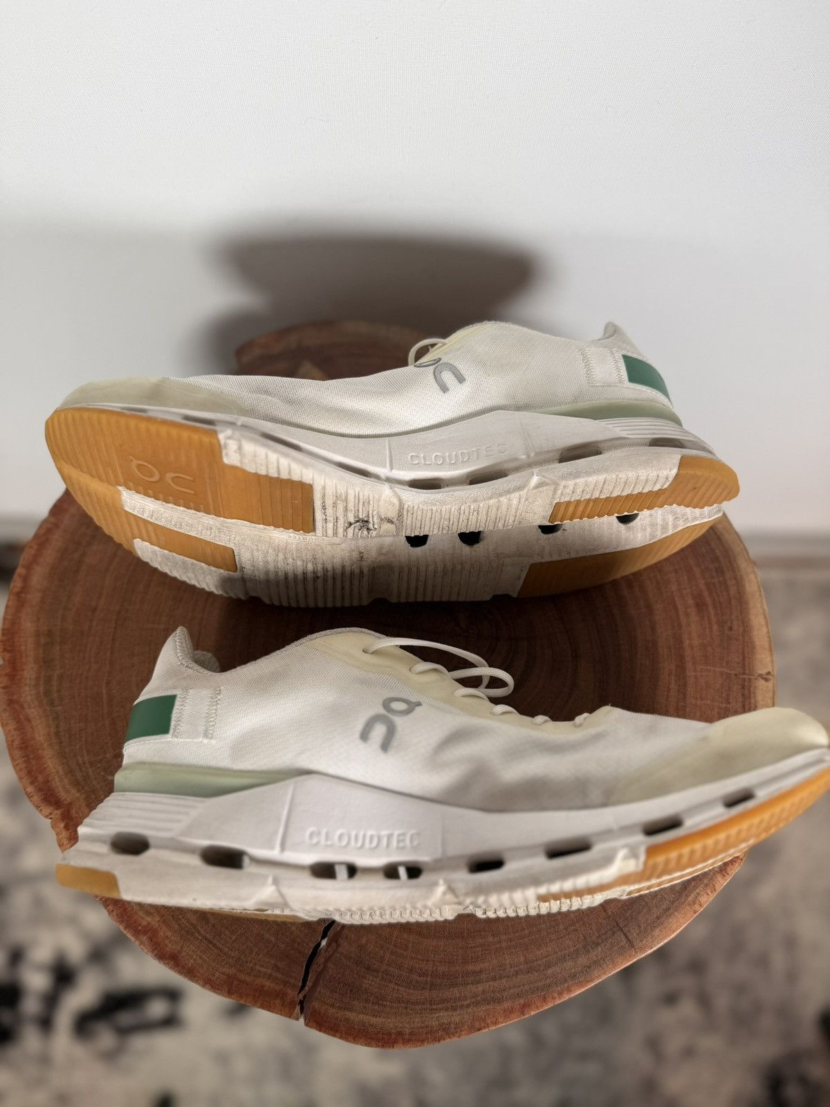 On ON Cloudnova Form 2 White Green Sneakers Size US 8 / EU 41 - 3 Thumbnail