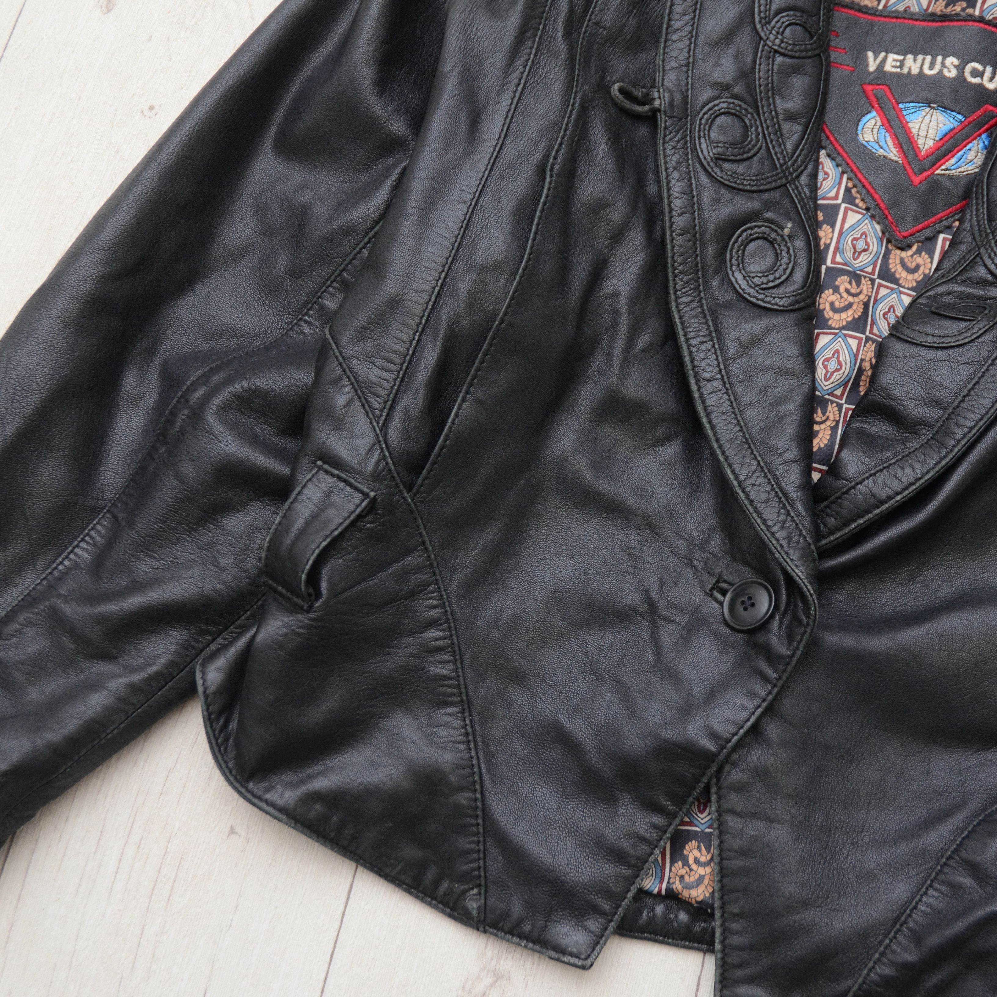 Japanese Brand Vintage Cropped Y2k VENUS CUIR Sheepskin Leather Jacket Boho Size S / US 4 / IT 40 - 4 Thumbnail