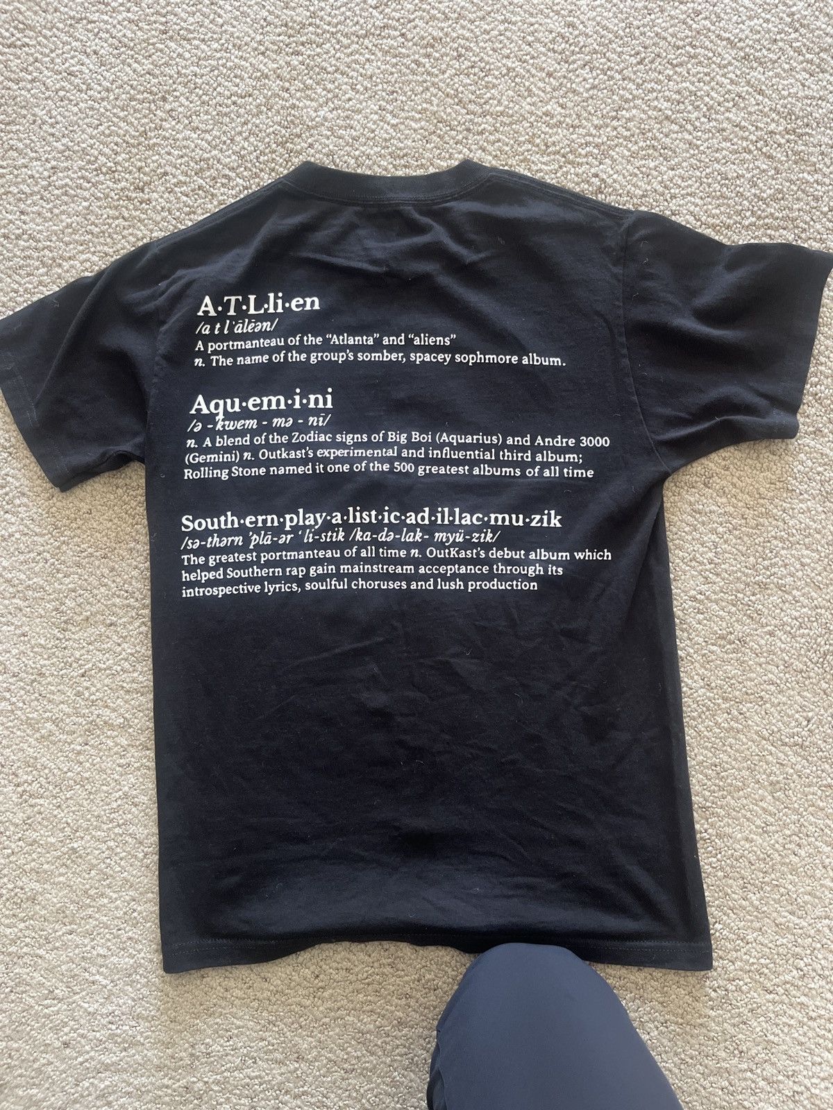 Pleasures OutKast Pleasures T-shirt Size US S / EU 44-46 / 1 - 3 Thumbnail