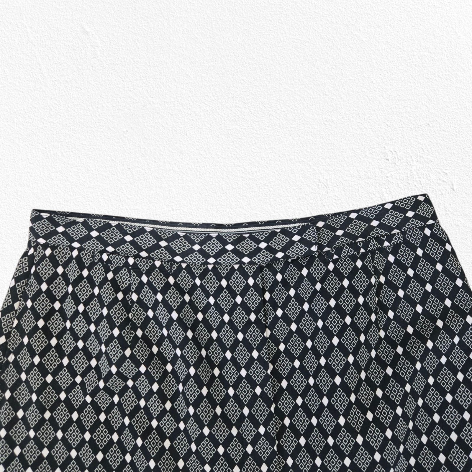 Vintage 1990s Black Beige Diamond Golf Skirt Skort Size 12 Size 34" / US 12 / IT 48 - 3 Thumbnail