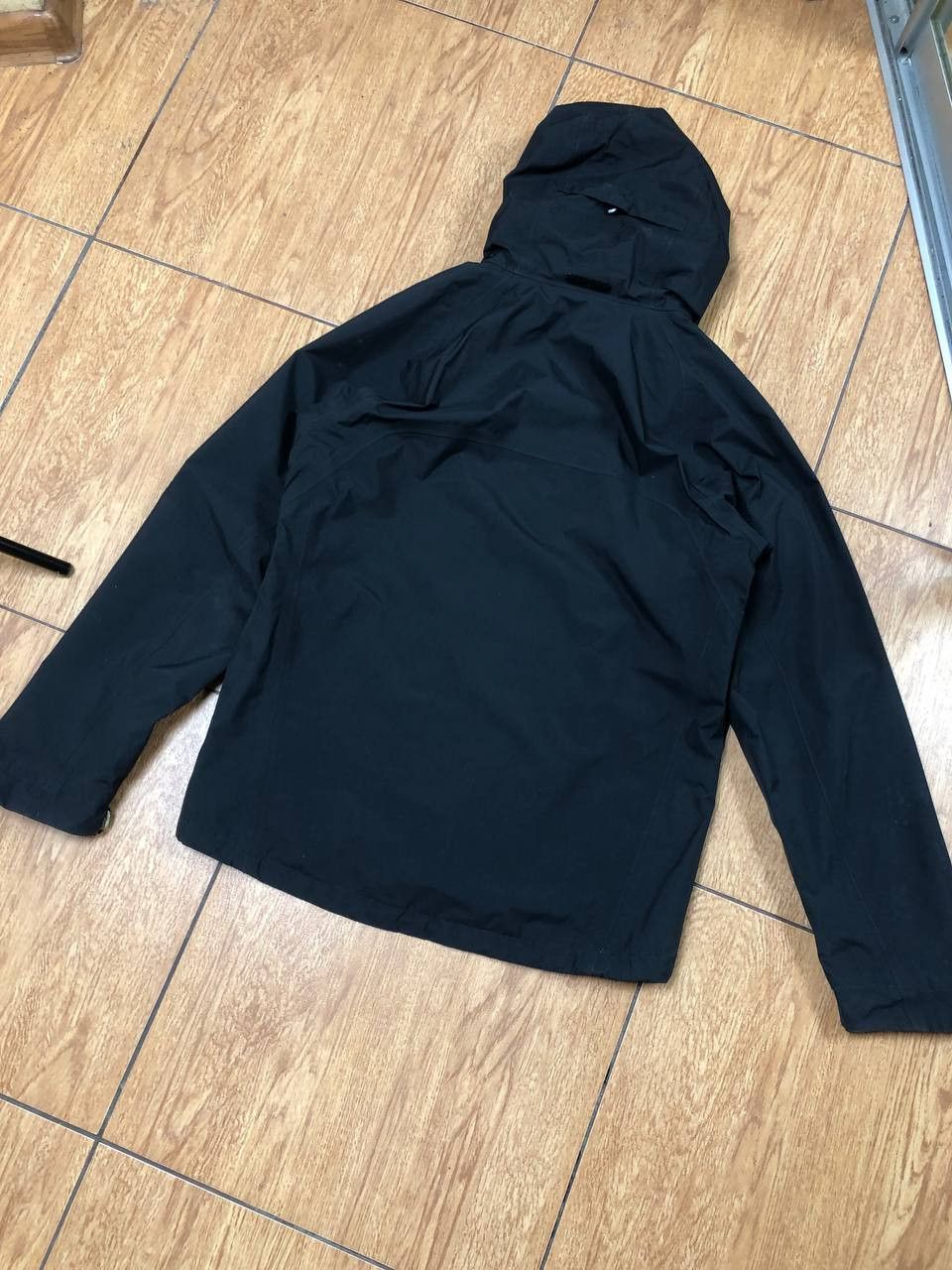 Berghaus Berghaus vintage gore-tex light jacket Mens S black Size US S / EU 44-46 / 1 - 25 Thumbnail