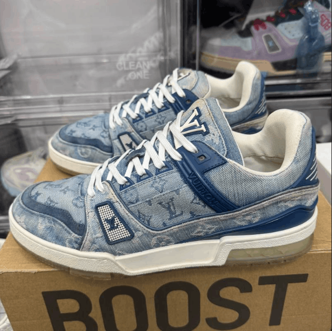 Louis Vuitton Louis Vuitton low-top sneakers Size US 8 / EU 41 - 1 Thumbnail
