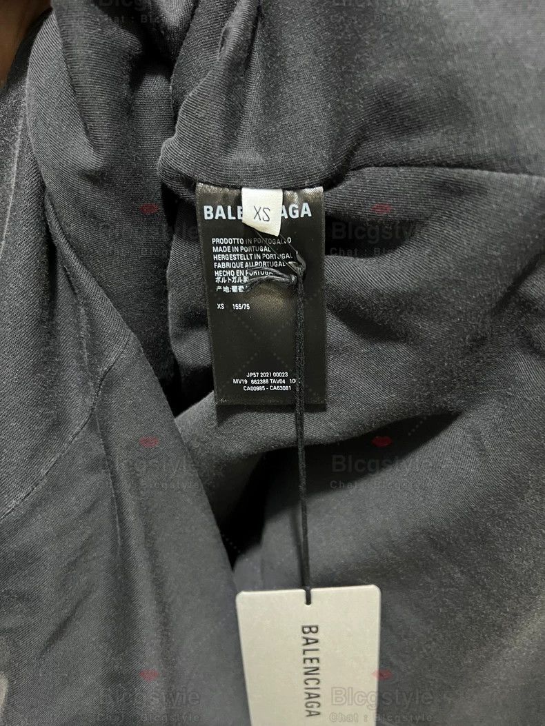 Balenciaga Balenciaga Worn Distressed Suit Jacket Coat Size US XS / EU 42 / 0 - 3 Thumbnail