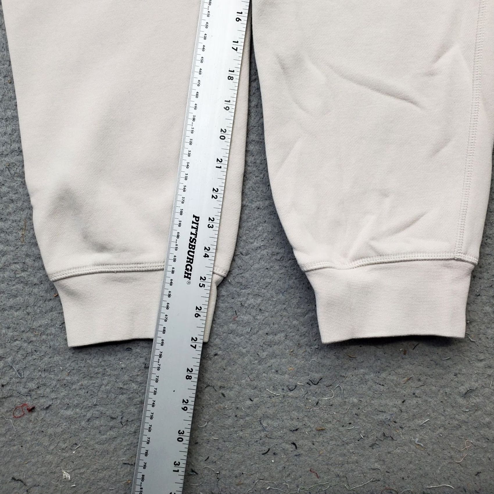Nike Nike Sportswear Club Joggers Womens M Tan - Pants, Athletic, Fleece Lined, Swoosh Logo, 27" Inseam, 37" Outseam, Drawstring Waist, Casual Activewear Size 32" / US 10 / IT 46 - 4 Thumbnail