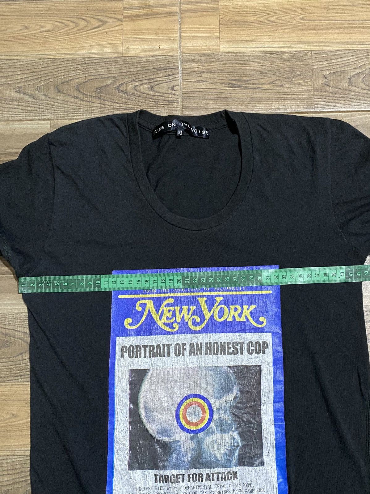 Japanese Brand BRING ON THE NOISE PORTRAIT OF AN HONEST COP SHORT TEE Size US S / EU 44-46 / 1 - 9 Thumbnail