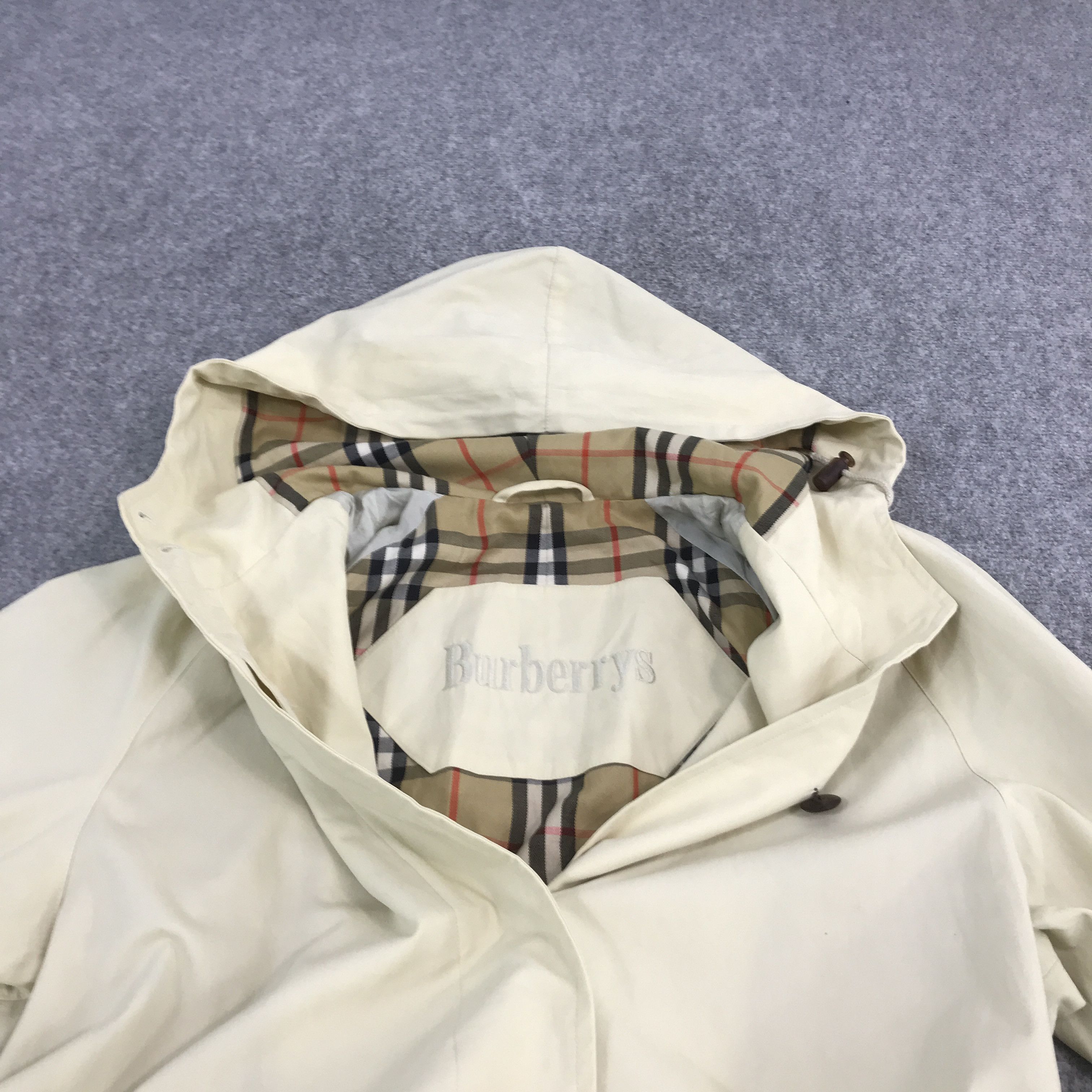 Burberry × Japanese Brand × Vintage Vtg Japan burberrys Long coat button jacket Size US L / EU 52-54 / 3 - 5 Thumbnail