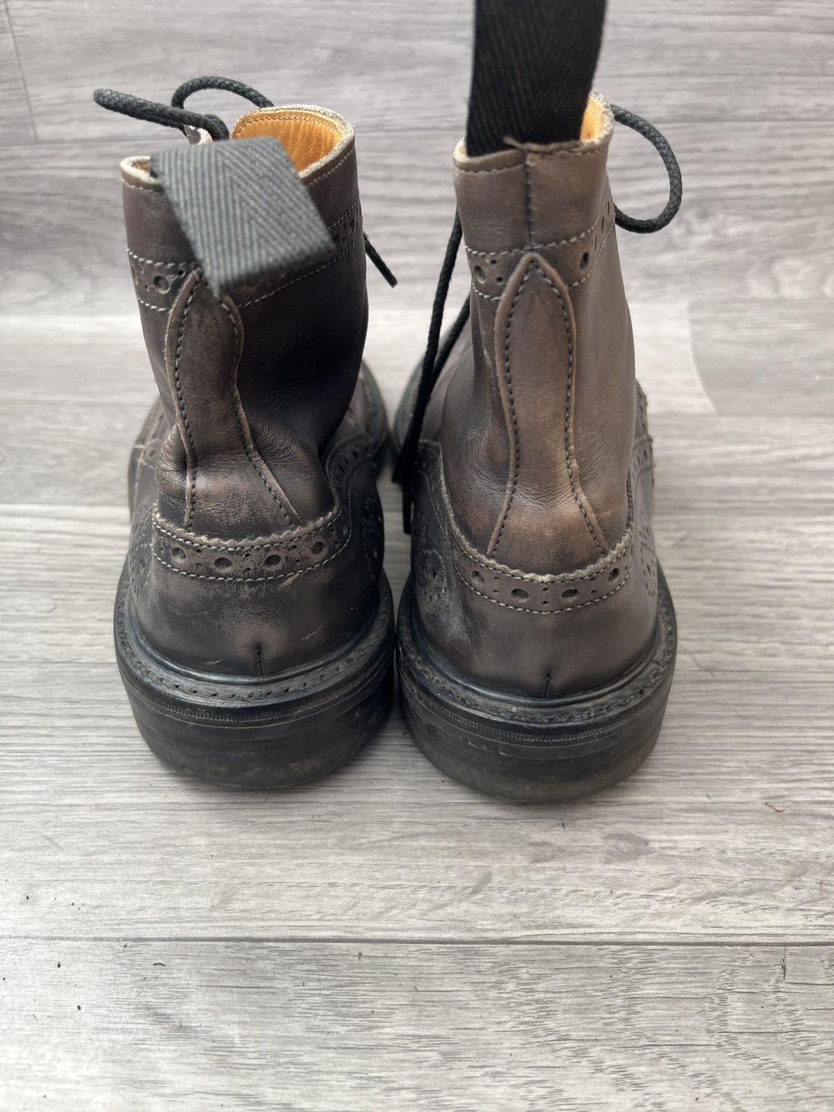 Tricker's Trickers stow brouge grey patina dress boots Size US 8.5 / EU 41-42 - 5 Thumbnail