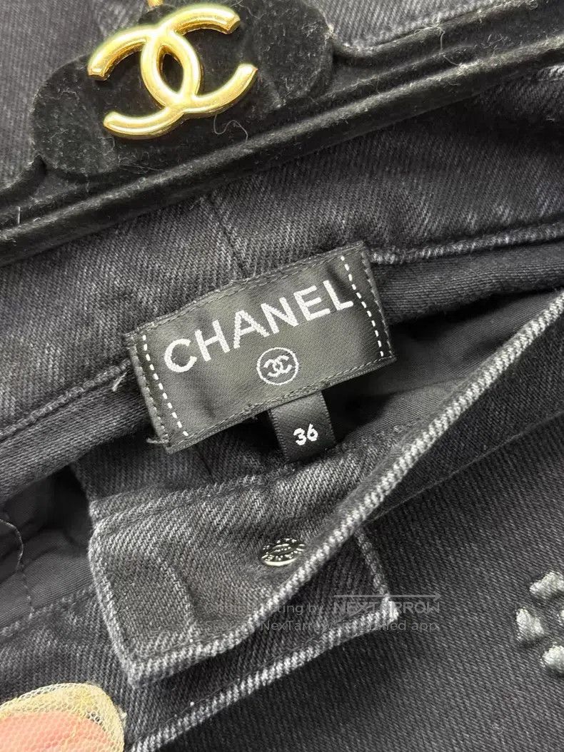 Chanel Chanel Embossed camellia denim wide-leg pants Size 24" / US 00 / IT 34 - 5 Thumbnail