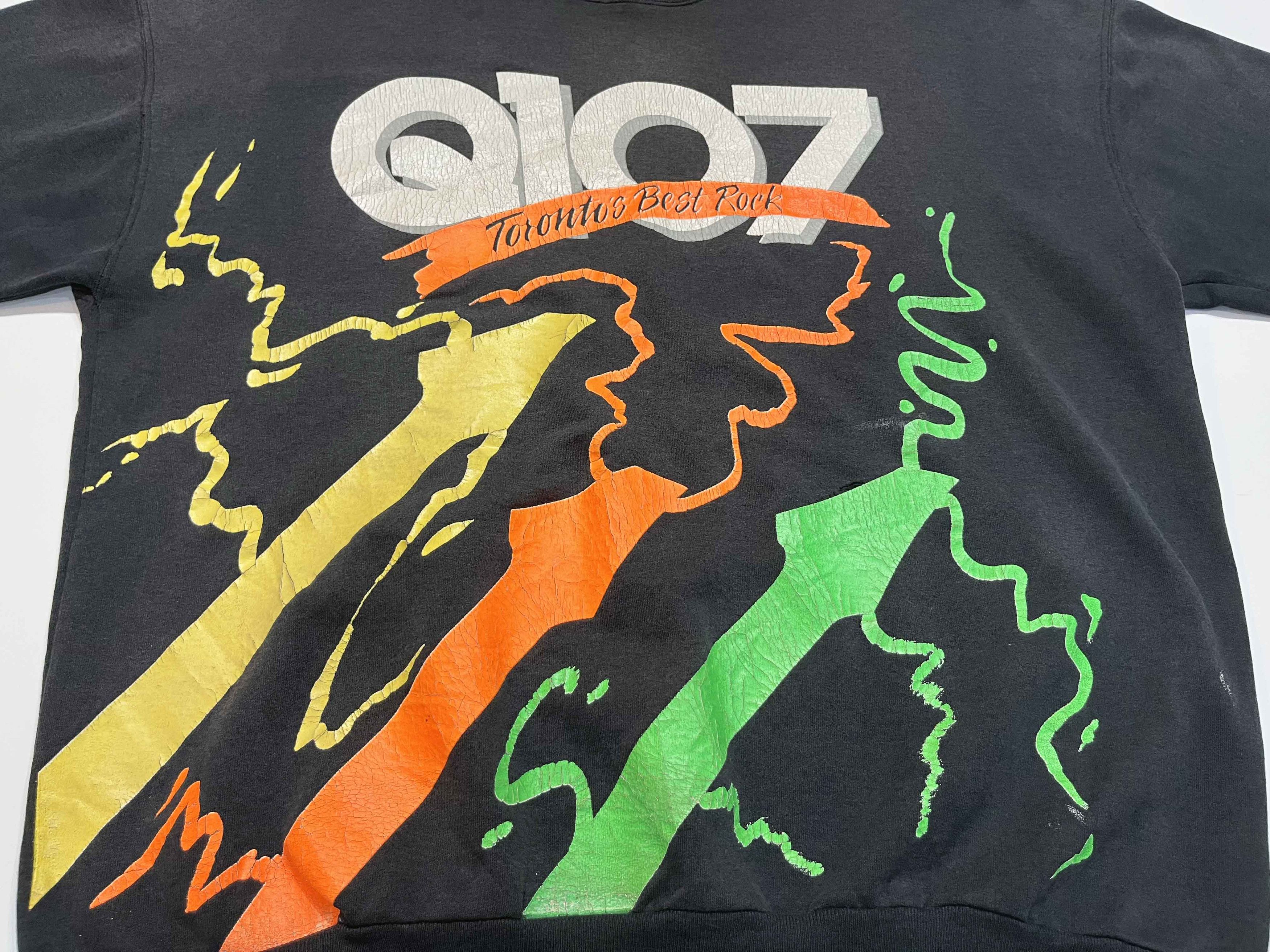 Vintage Vintage Q107 Toronto's Best Rock Radio Crewneck Sweatshirt Size US L / EU 52-54 / 3 - 2 Thumbnail