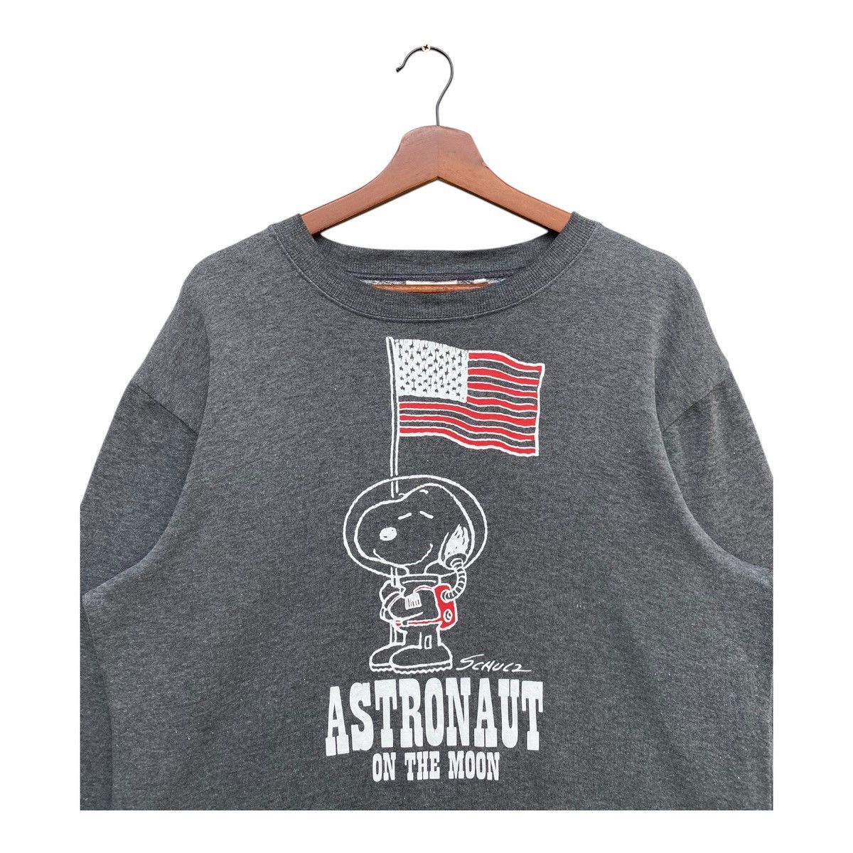 Peanuts Vintage Snoopy Astronaut Sweatshirt Peanuts Jumper Size L Size US L / EU 52-54 / 3 - 2 Thumbnail