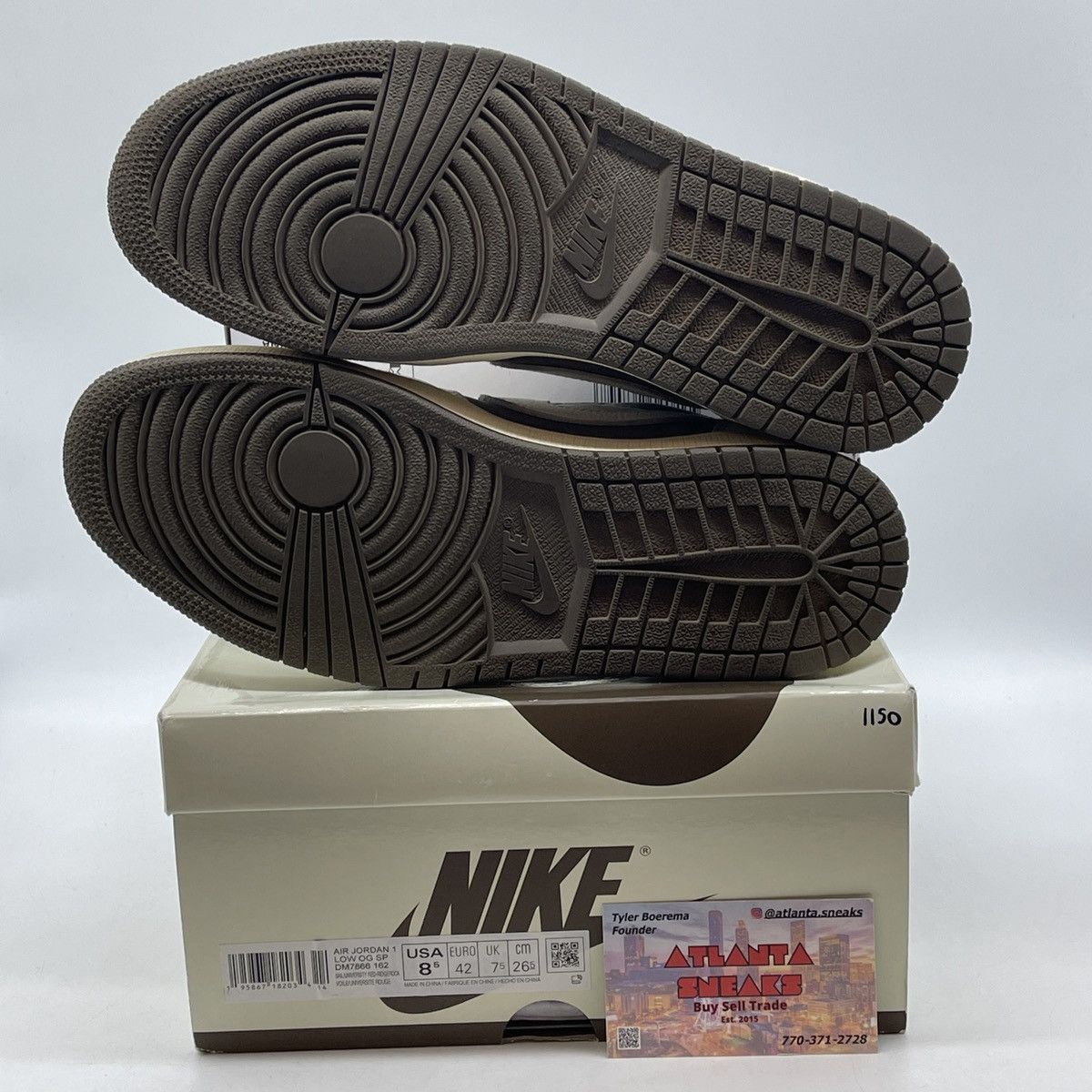 Nike Travis Scott Air Jordan 1 low reverse mocha Size US 8.5 / EU 41-42 - 7 Thumbnail