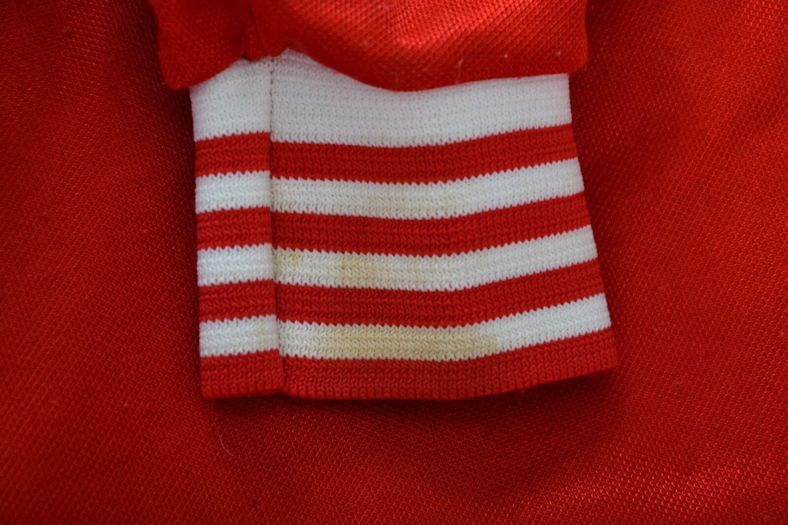 Other WALES 1975/1976 HOME FOOTBALL SHIRT BUKTA L #10 MATCH WORN Size US L / EU 52-54 / 3 - 5 Thumbnail