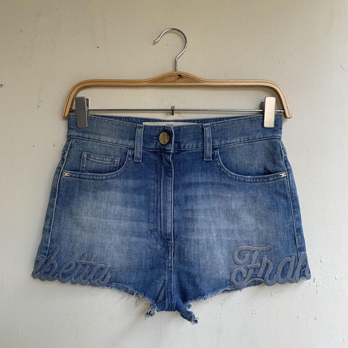 Elisabetta Franchi Elisabetta Franchi Short pants Size 28" / US 6 / IT 42 - 2 Thumbnail