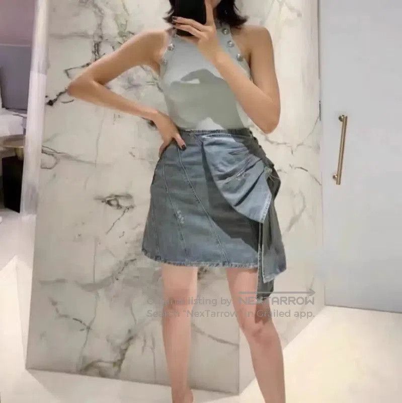 Miu Miu Miu Miu Blue Denim Skirt with Logo . Size 28" / US 6 / IT 42 - 9 Thumbnail