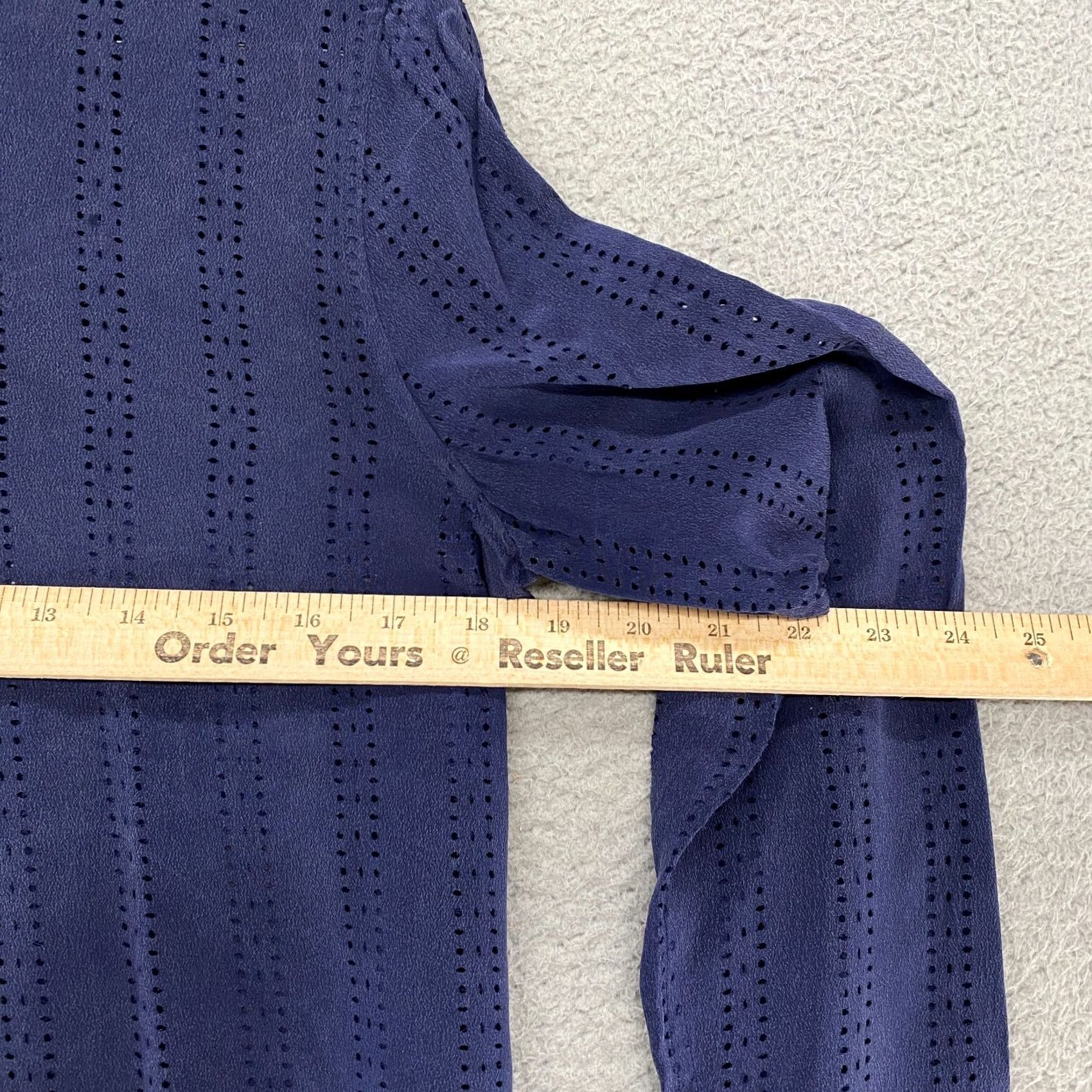 Equipment Equipment Silk Button Back Blouse Womens Small Blue 100% Silk Collar Long Sleeve Buttoned Classic Modern Office Casual Shirt Size S / US 4 / IT 40 - 6 Thumbnail