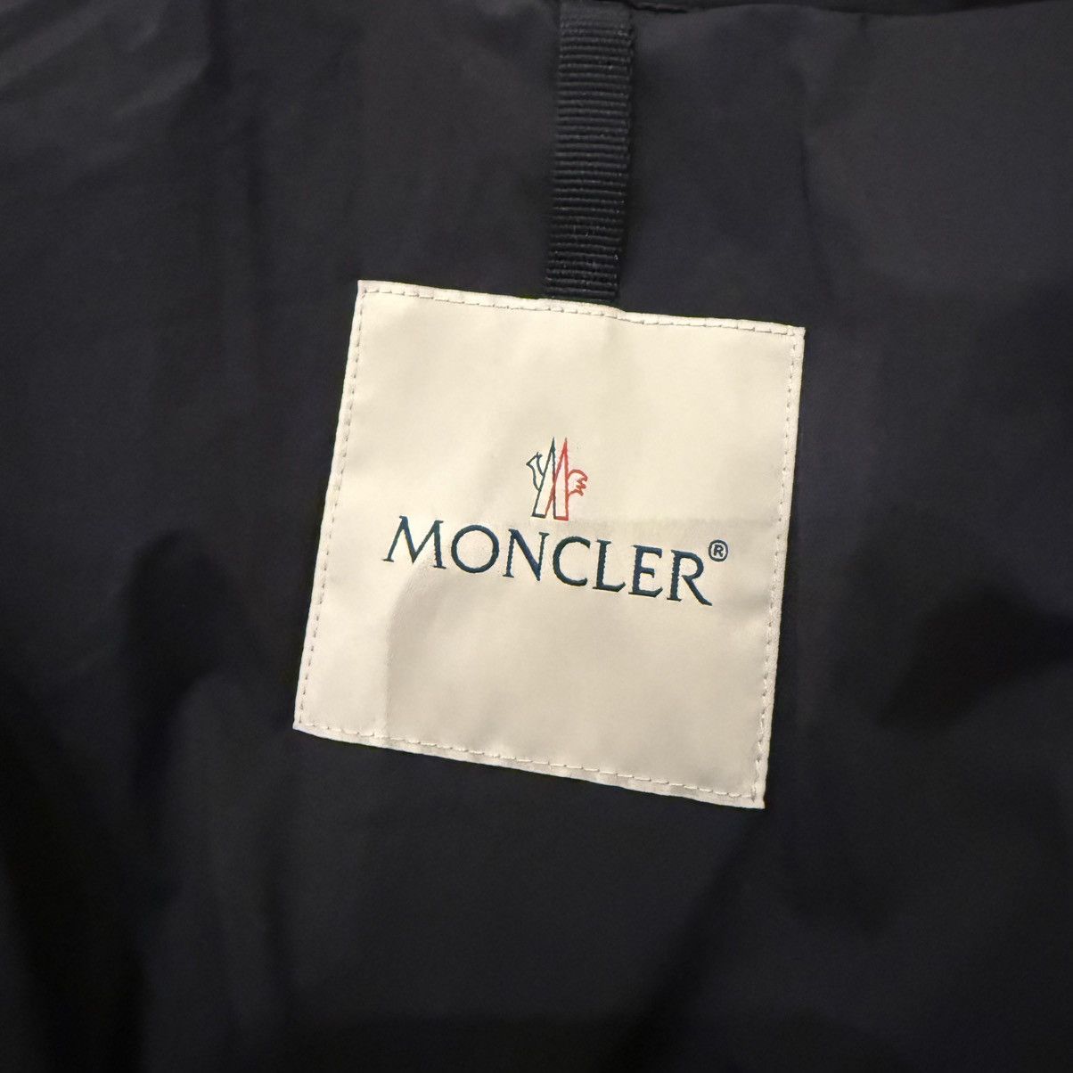Moncler Moncler ‘choquart’ jacket black label size 3 navy logo Size US M / EU 48-50 / 2 - 7 Thumbnail
