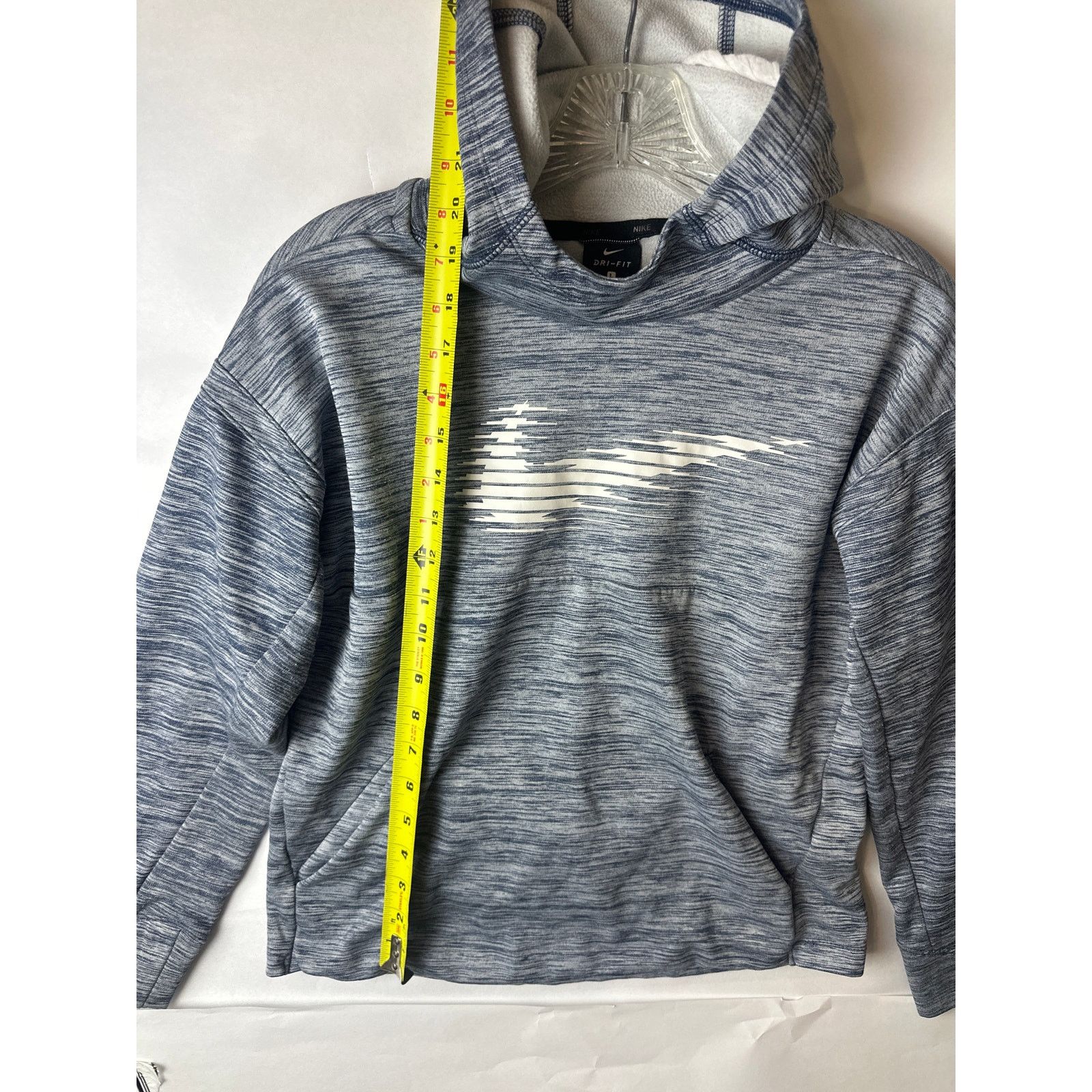 Nike Nike Sweatshirt Boys XL Gray Dri Fit Pullover Hoodie Size US 32 / EU 48 - 5 Thumbnail
