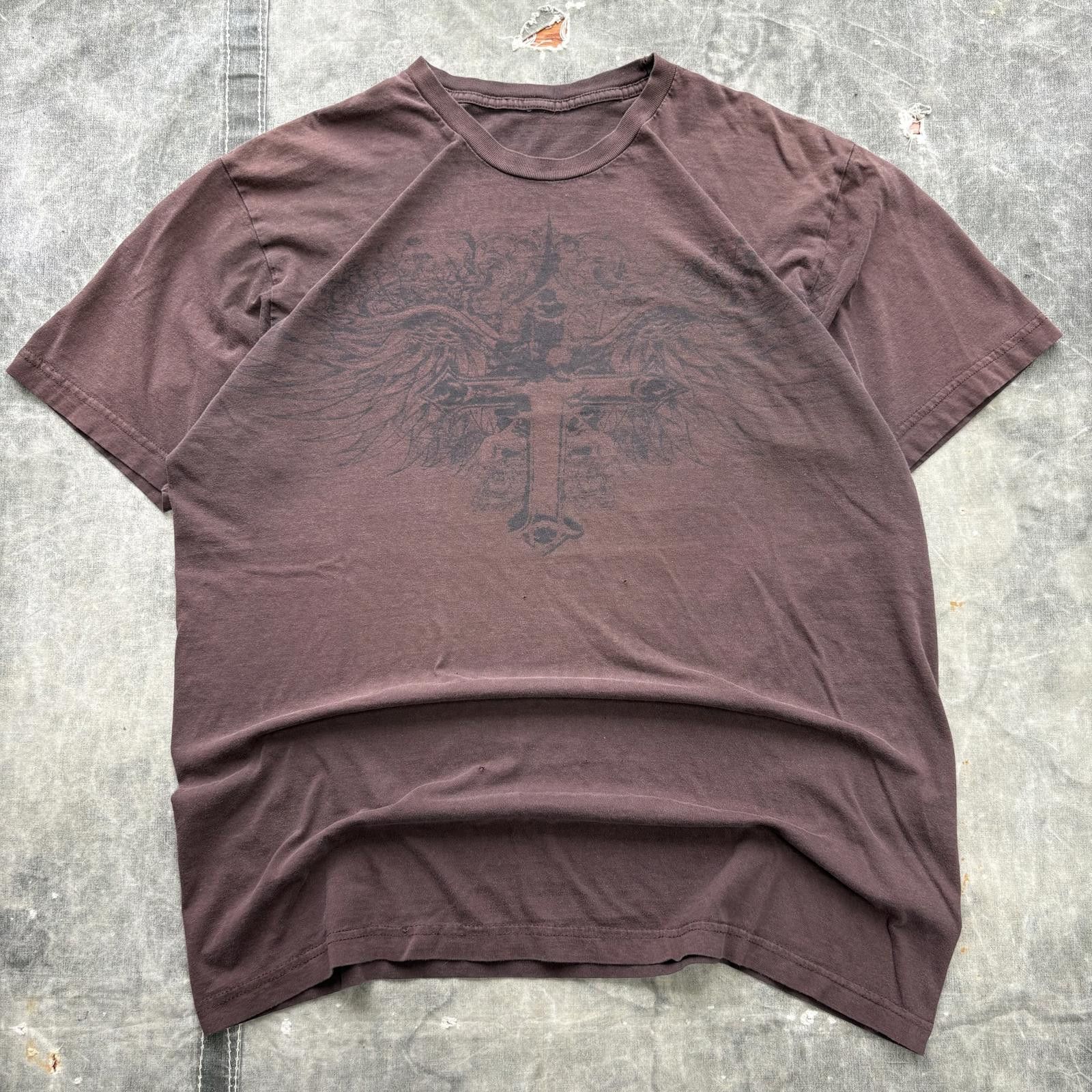 Vintage Vintage Y2K Chocolate Brown Affliction Cross Wings Shirt Size US L / EU 52-54 / 3 - 1 Thumbnail
