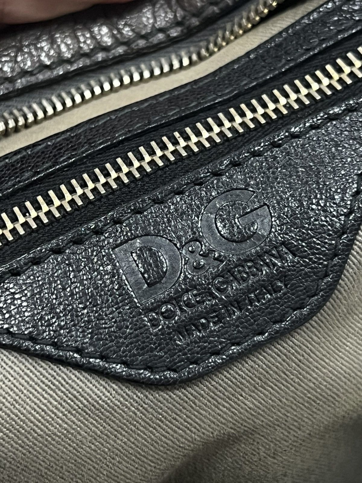 Designer × Dolce & Gabbana × Vintage Dolce & Gabbana Vilma Black Leather Handbag Size ONE SIZE - 10 Thumbnail