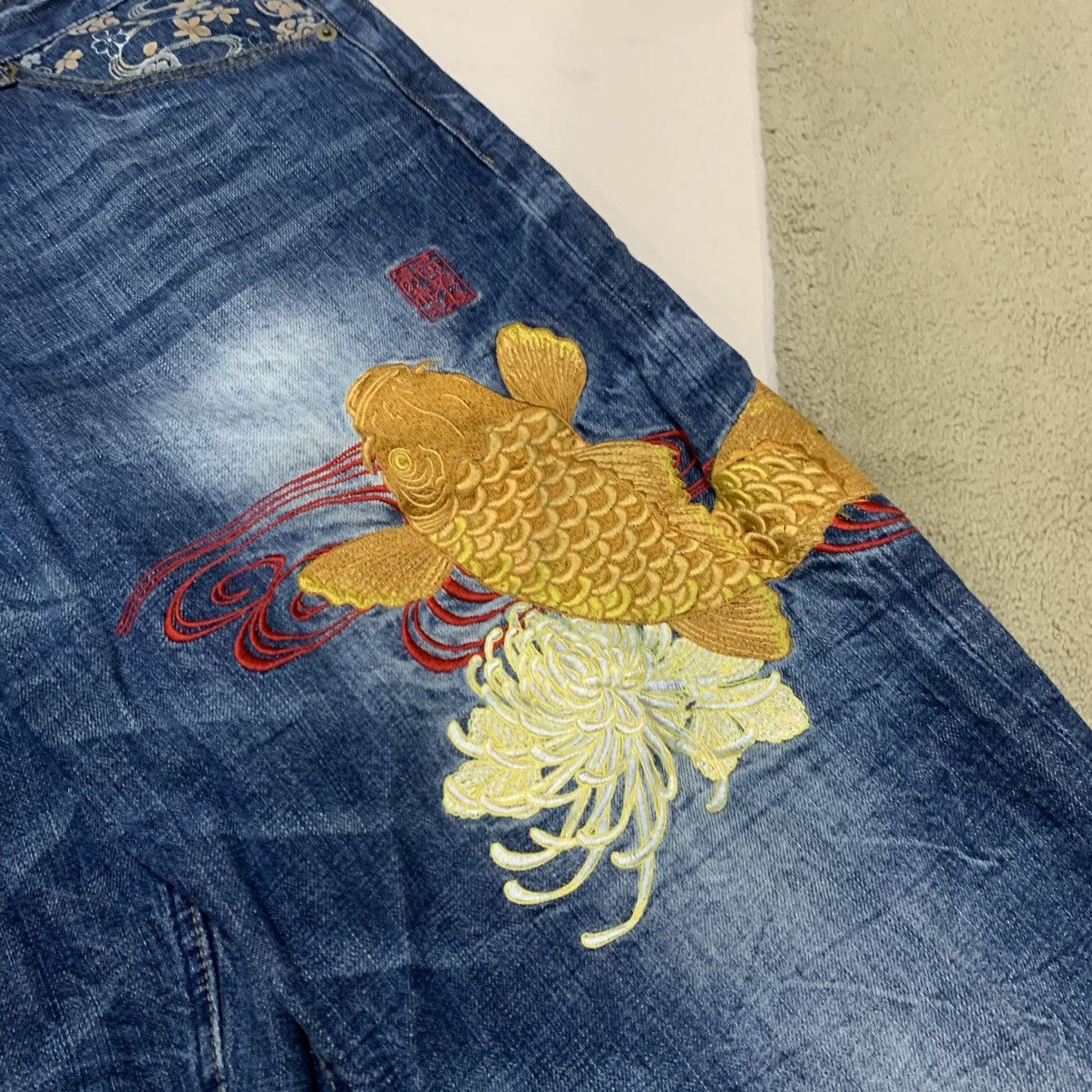 Karakuri Tamashii Karakuri Tamashii Multi Pocket Embroidered Koi Fish Jeans Size US 38 / EU 54 - 15 Thumbnail