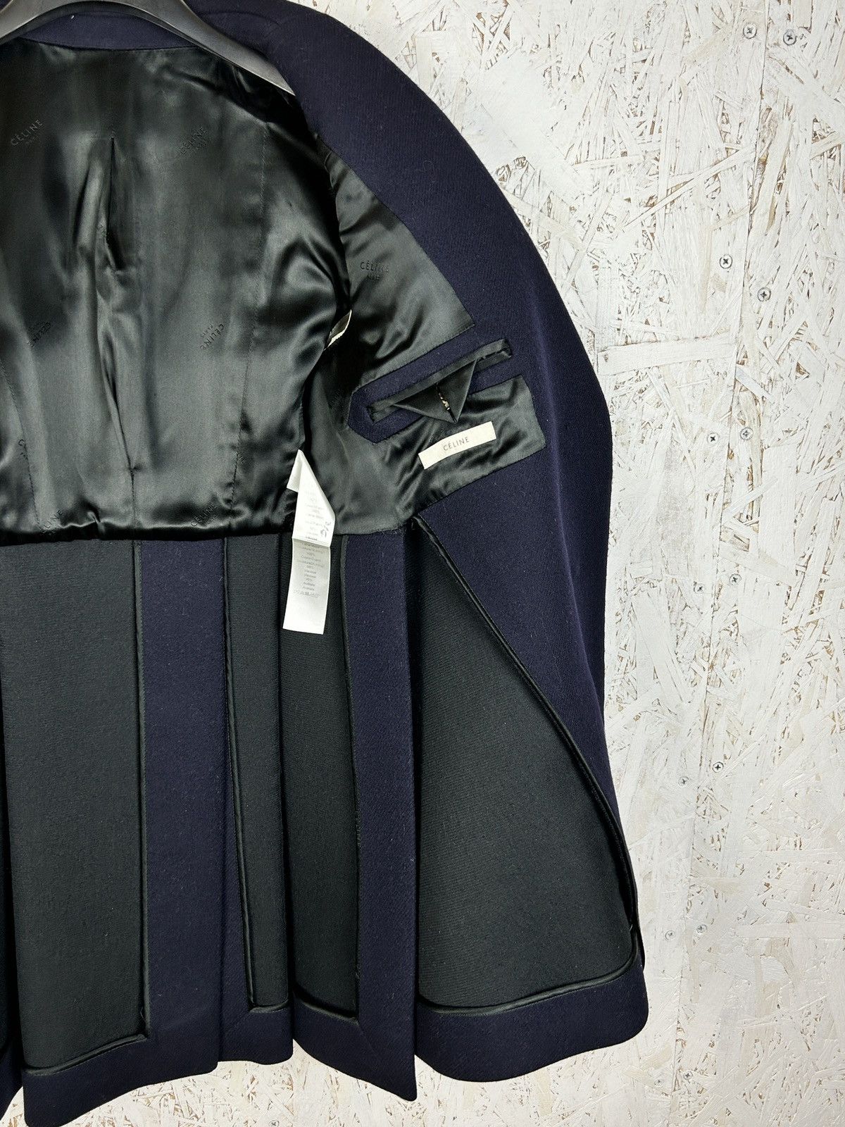 Celine Celine Fit And Flare Tailored Pleated Back Wool Coat Black Size XS / US 0-2 / IT 36-38 - 8 Thumbnail