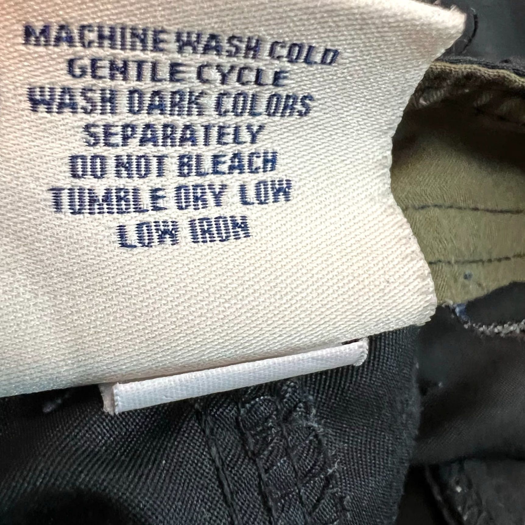 Vintage Magellan Bermuda Shorts Mens Size 40 Black Cargo Adjustable Waist Casual Workwear Size US 40 / EU 56 - 6 Thumbnail