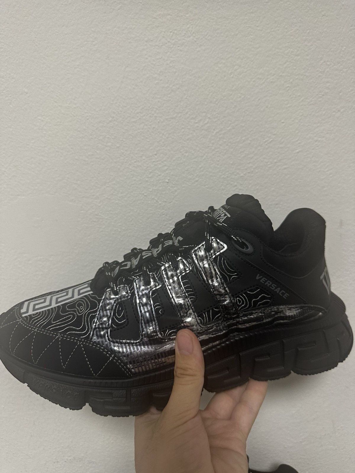 Versace Versace Trigreca Sneakers Size US 9 / EU 42 - 4 Thumbnail