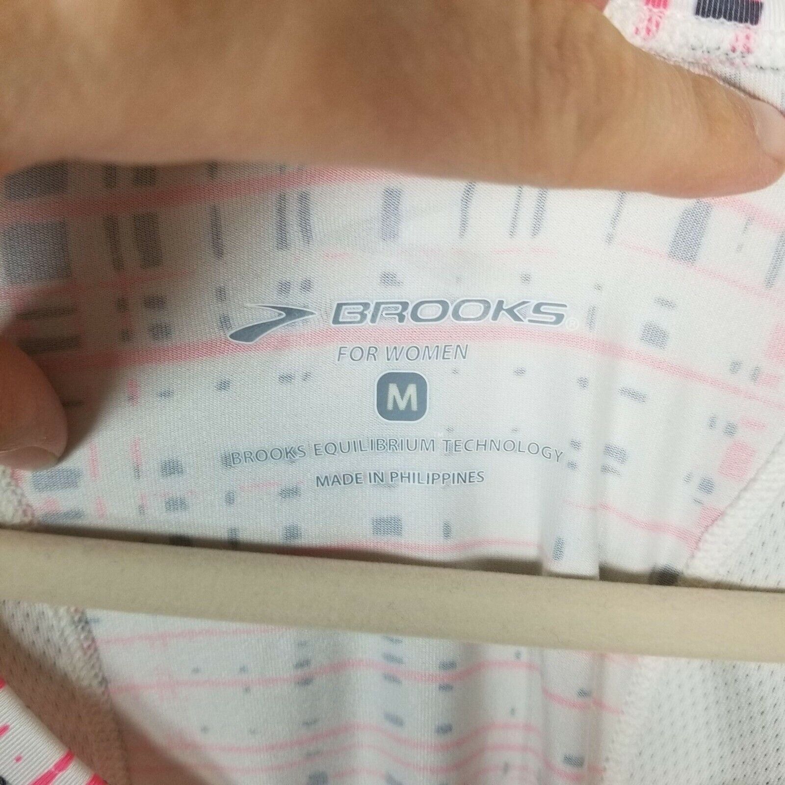 Brooks Brooks Womens Running Shirt Sz M Stretch Lightweight Active Size M / US 6-8 / IT 42-44 - 5 Thumbnail