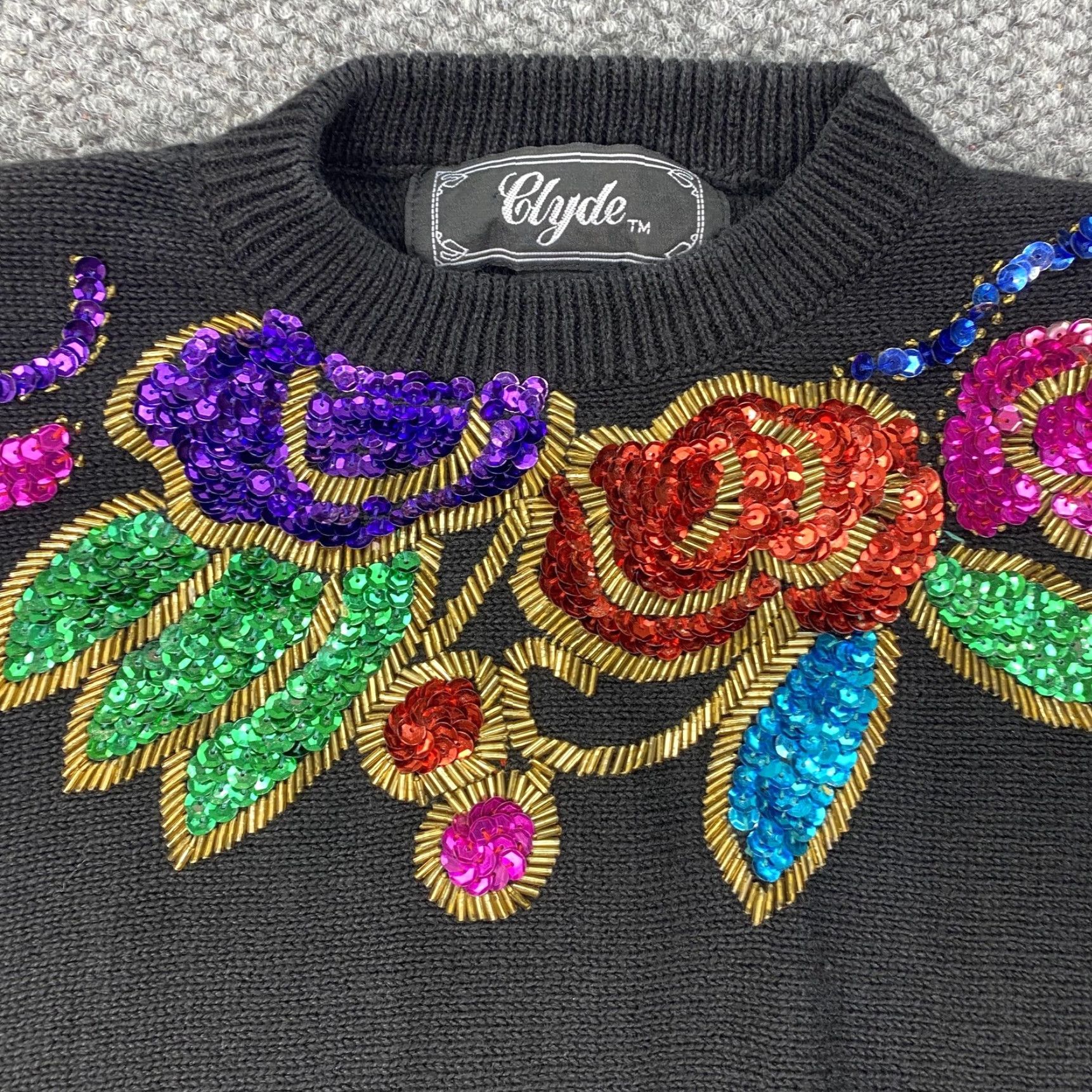 Vintage VINTAGE Clyde Black Floral Sequin Pullover Sweater Womens Large Crewneck Size L / US 10 / IT 46 - 2 Thumbnail