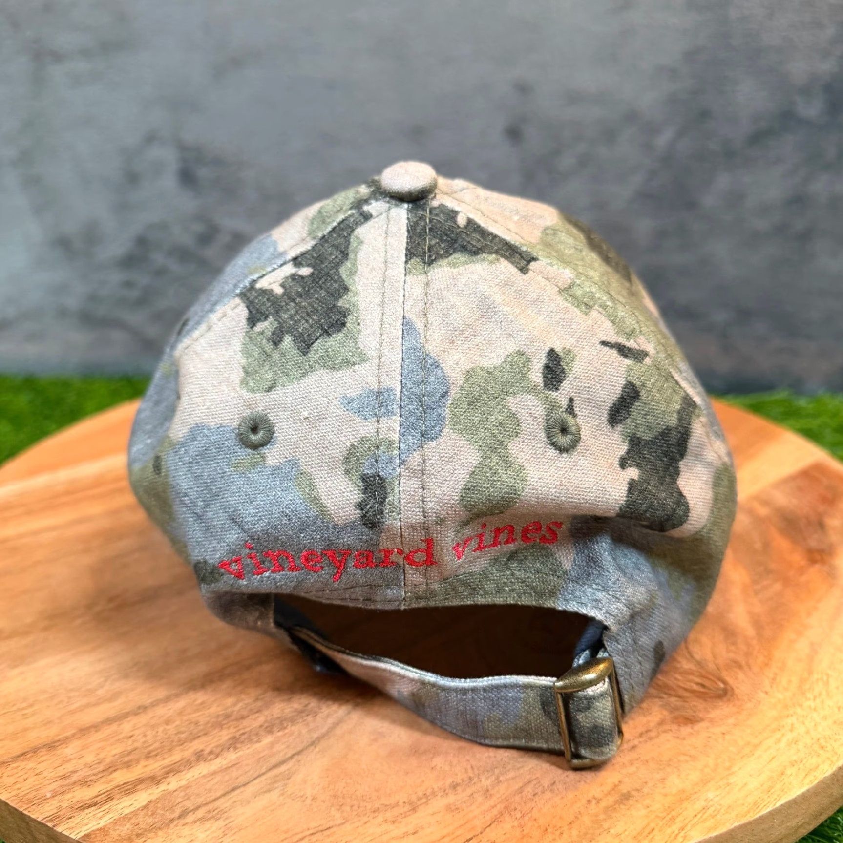 Vineyard Vines Vineyard Vines Camo Whale Logo Hat Mens Adjustable Cotton Baseball Cap Adult Size ONE SIZE - 4 Thumbnail