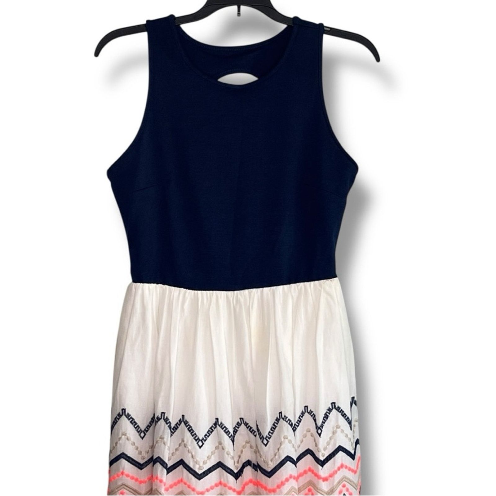 Other City Triangles embroidered open back dress size medium Size M / US 6-8 / IT 42-44 - 4 Thumbnail