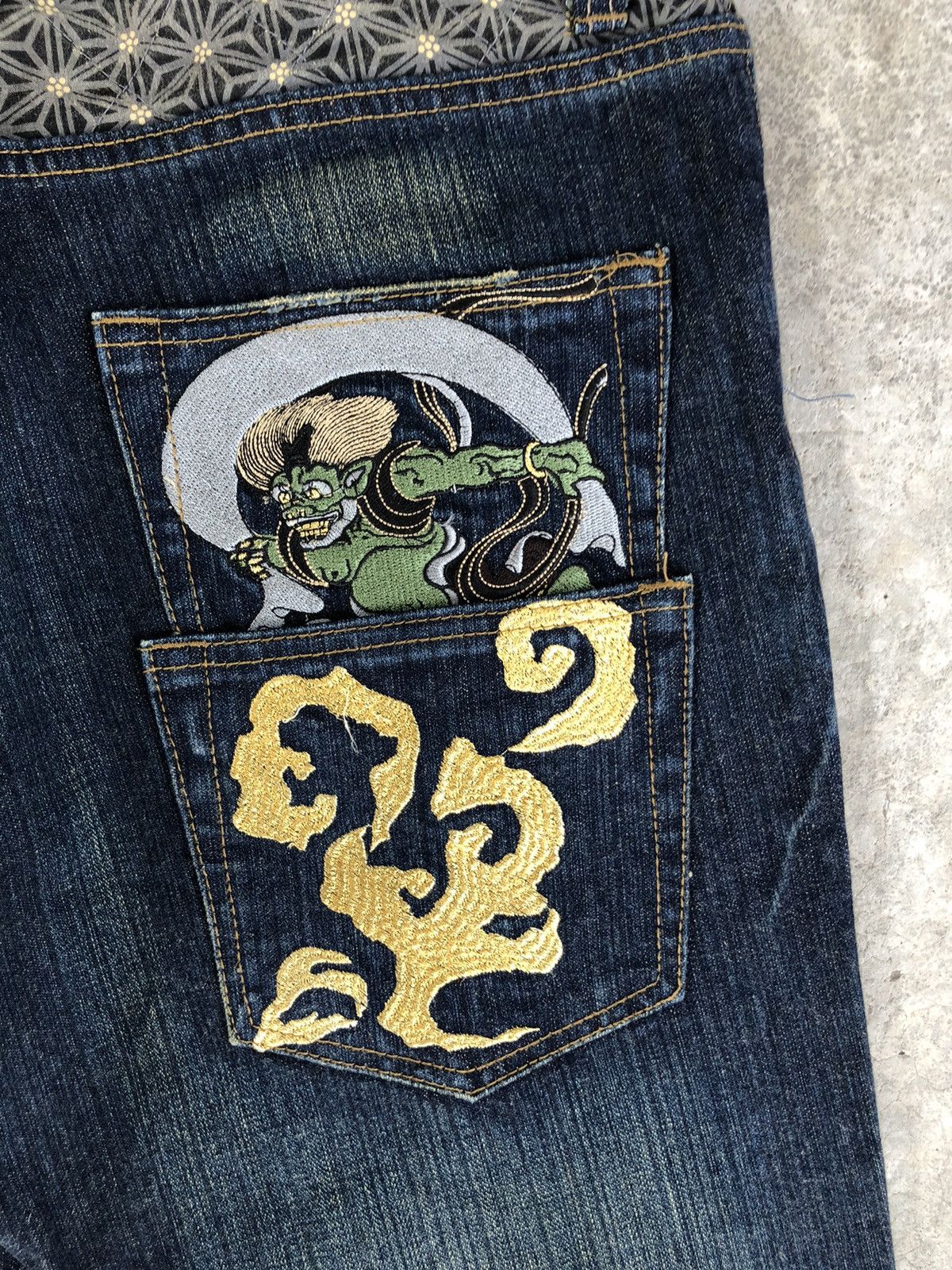 Japanese Brand Japanese Fujin & Raijin Embroidered Jeans Distressed Jeans Size US 36 / EU 52 - 14 Thumbnail
