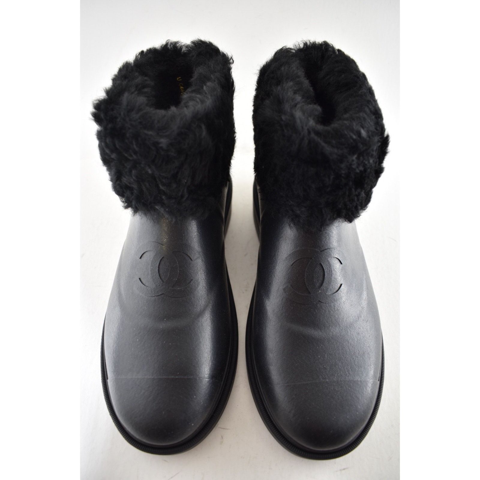 Chanel Chanel Black Shearling Rubber CC Ankle Rain Boots 40 Size US 10 / IT 40 - 5 Thumbnail
