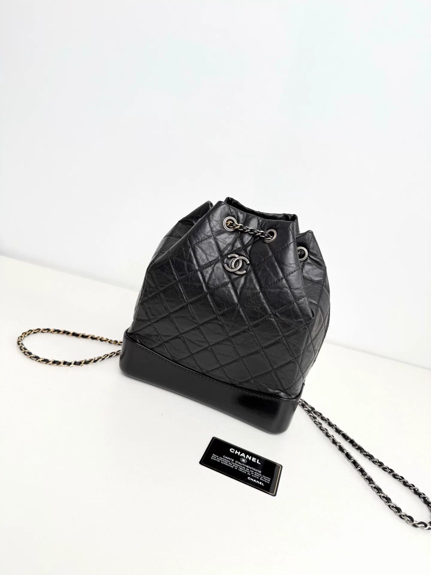Chanel Pre-loved Bag Very good condition Size ONE SIZE - 1 Thumbnail